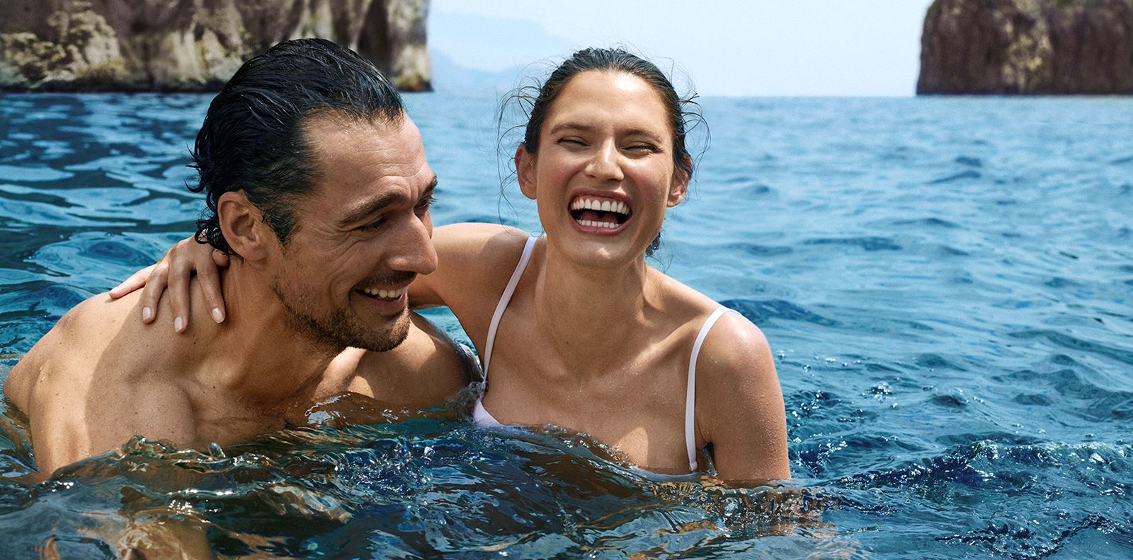 Посрещаме лятото с Dolce &amp; Gabbana по бреговете на Капри