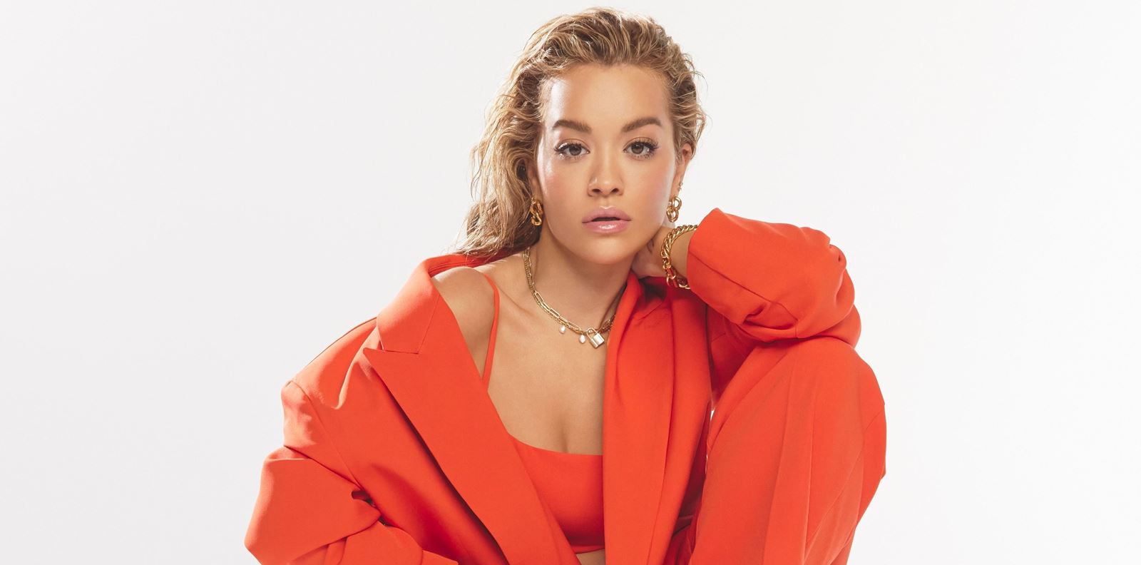 Рита Ора ще участва в предисторията на &quot;Красавицата и Звяра&quot;