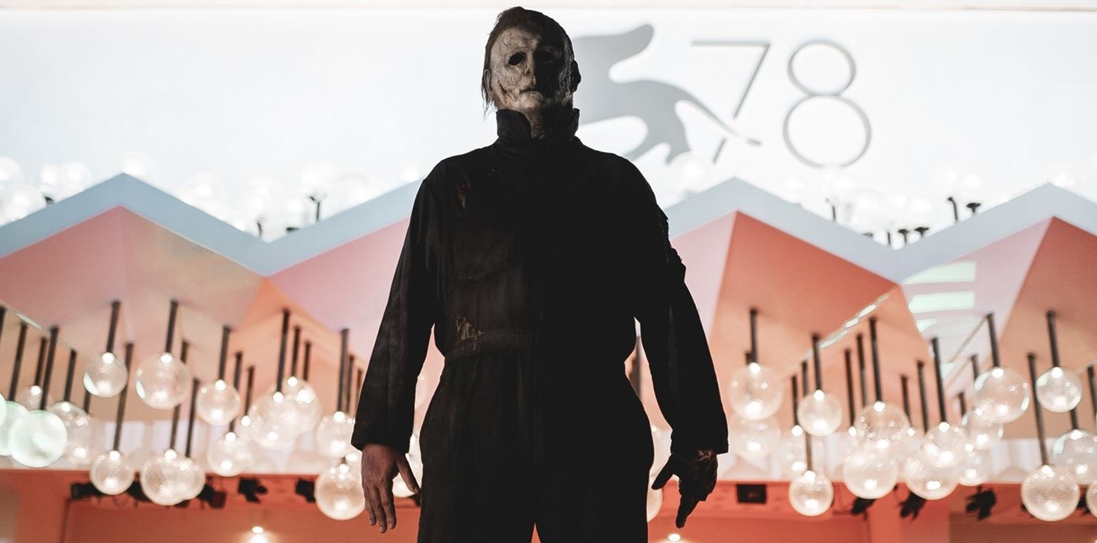 Специален поглед зад кулисите на &quot;Хелоуин убива&quot;