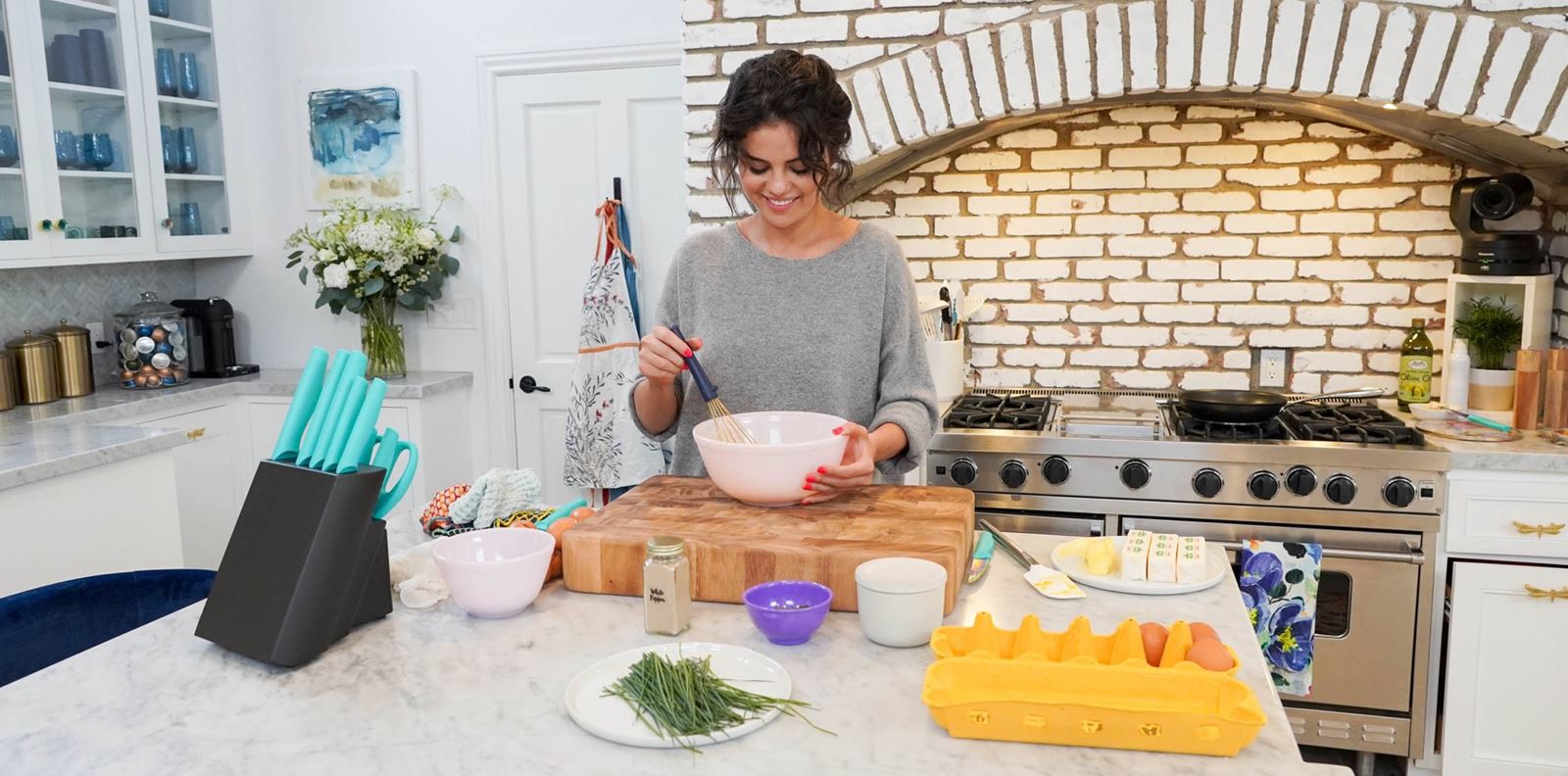 Третият сезон на Selena + Chef излиза на 28 октомври