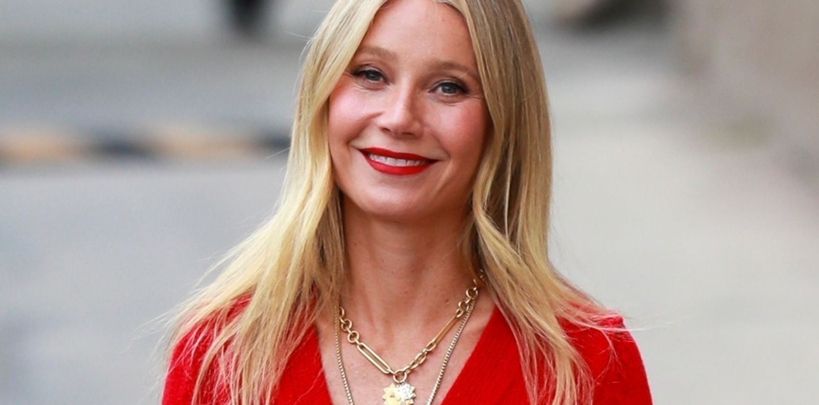 Гуинет Полтроу напуска Холивуд