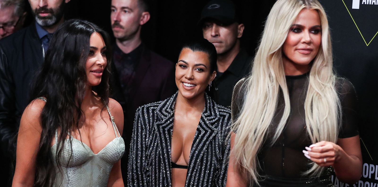 Не, сестрите Кардашиян не налагат нереалистични стандарти