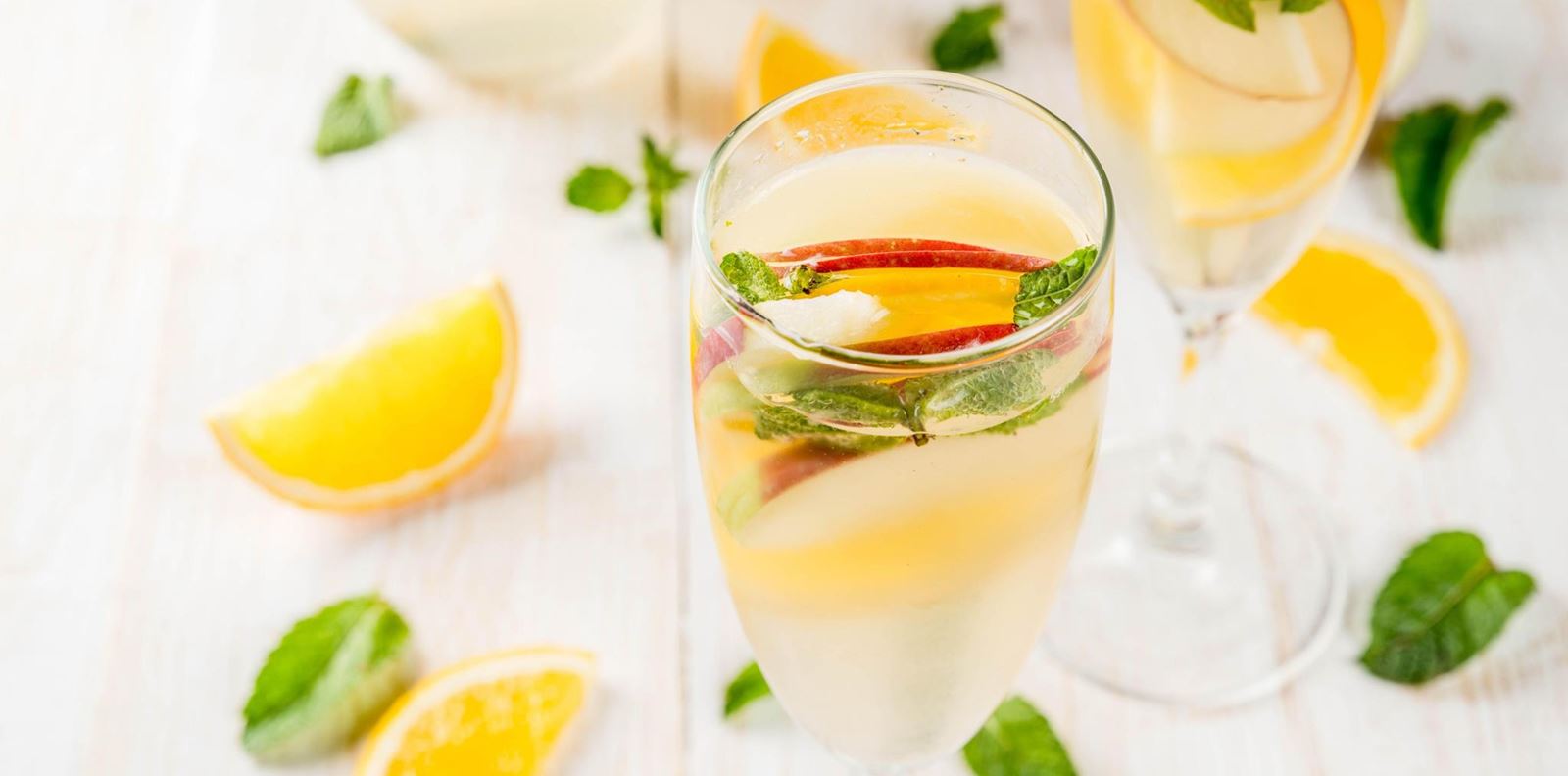 Винен шприц за горещите летни вечери