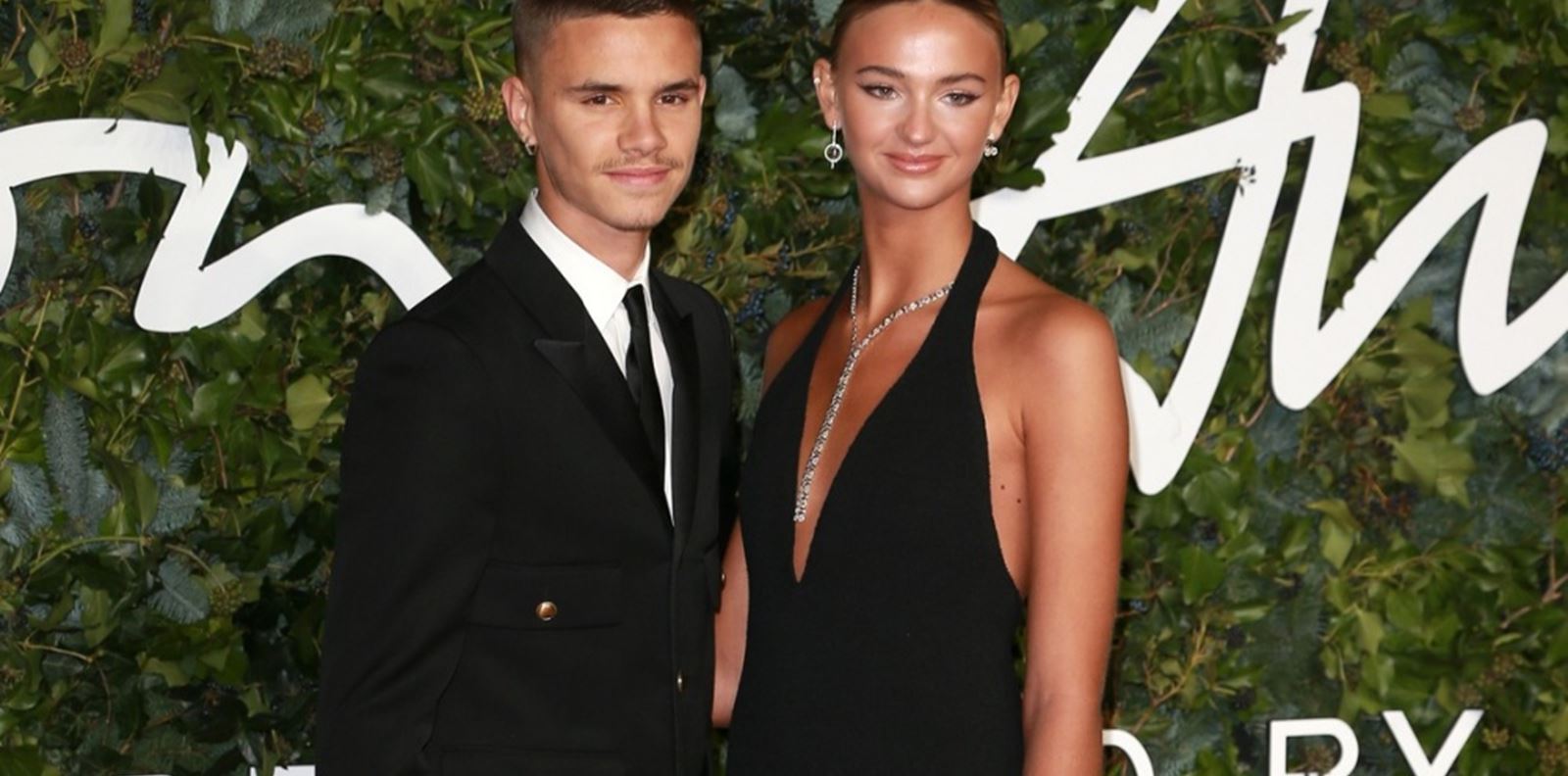 Нова сватба в семейство Бекъм, Ромео предложи брак на приятелката си