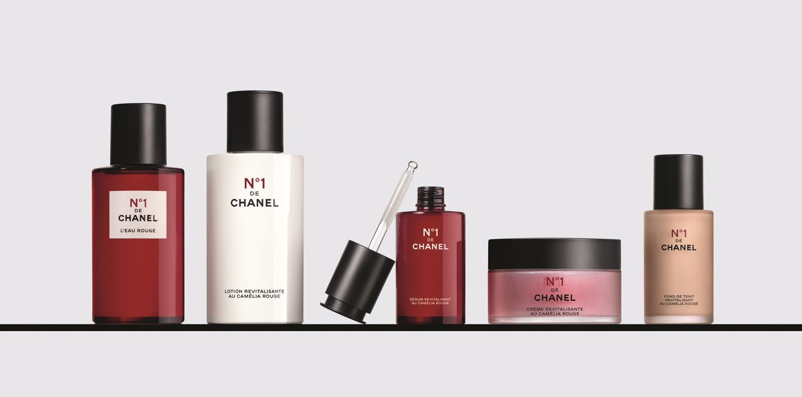 Това е Chanel. N°1 DE CHANEL