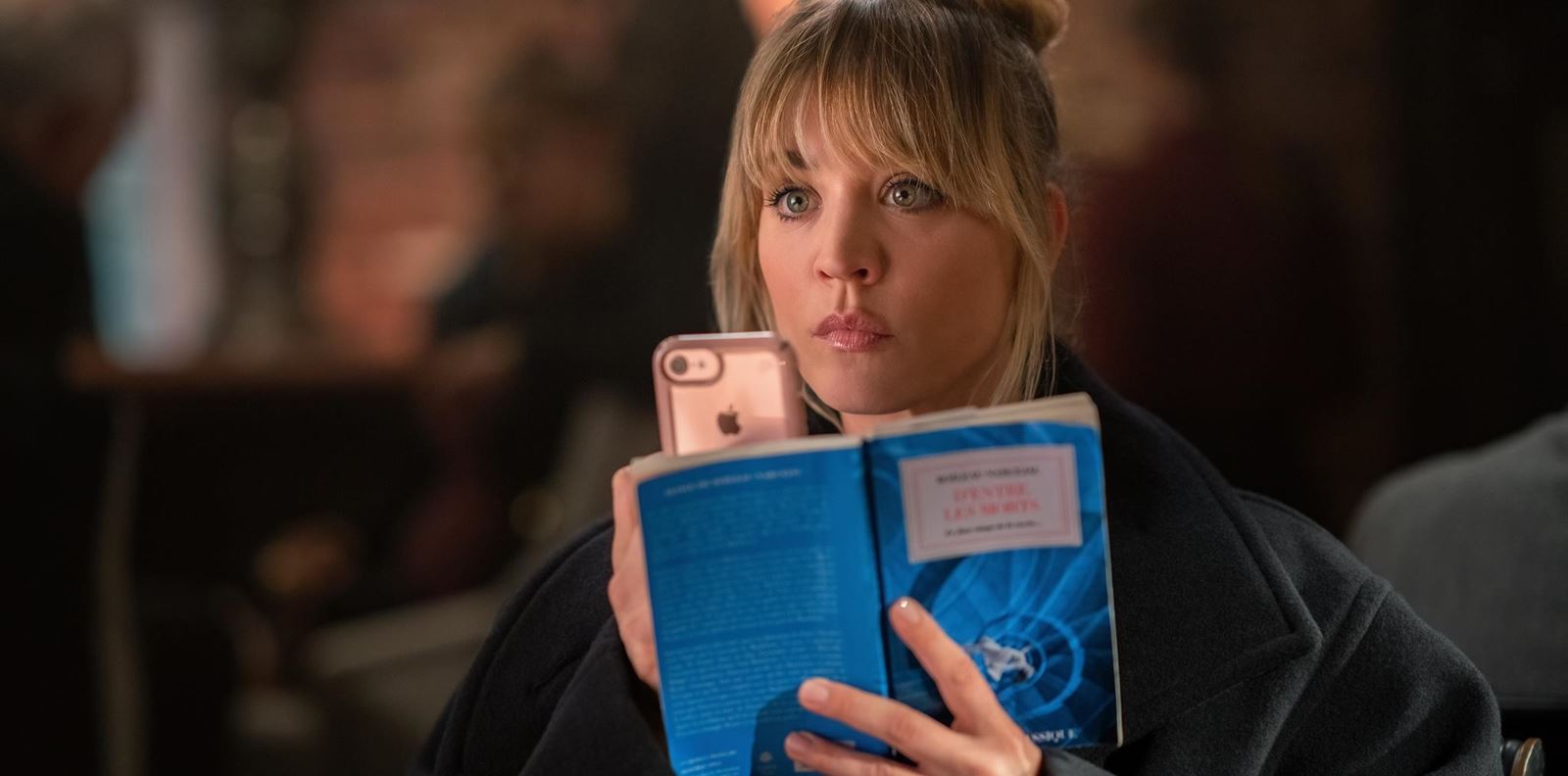 "Стюардесата" се завръща с по-малко алкохол и повече въпросителни