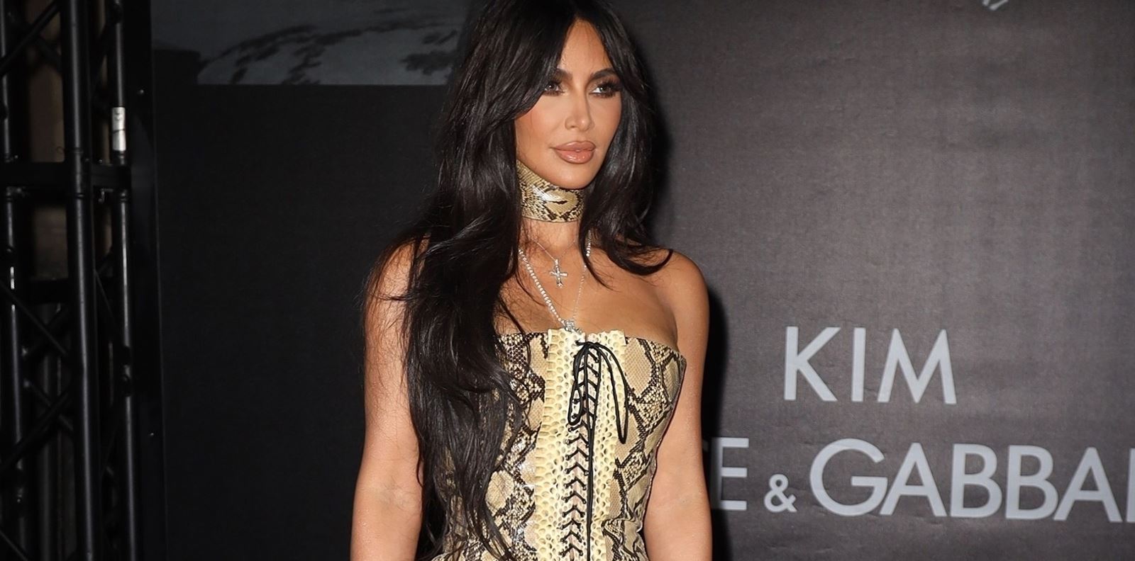 Ким Кардашиян също се пошегува с лошия фотошоп на снимката на Кендал