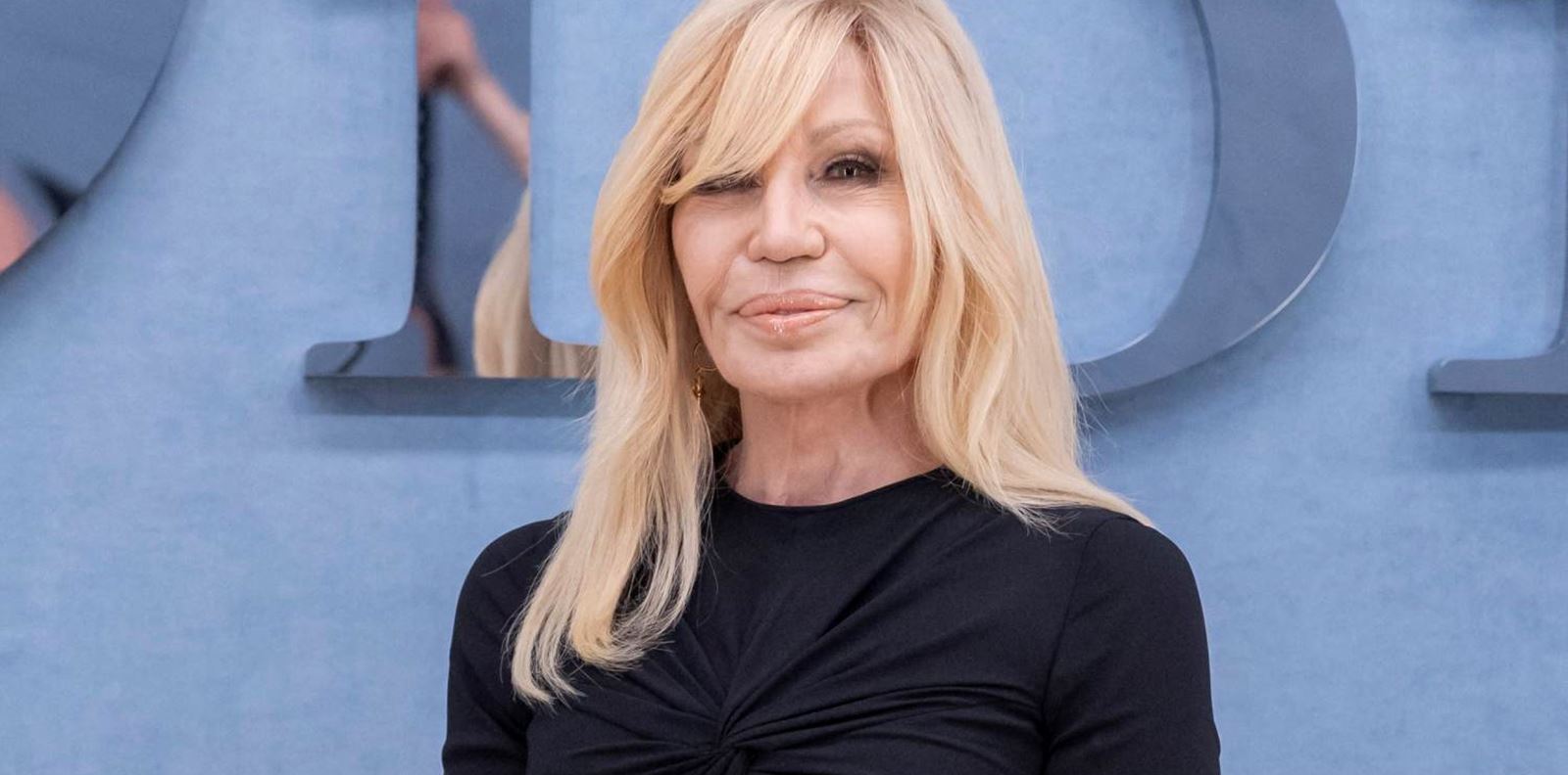 Новото лице на Донатела Версаче: трансформацията, която разтърси социалните мрежи