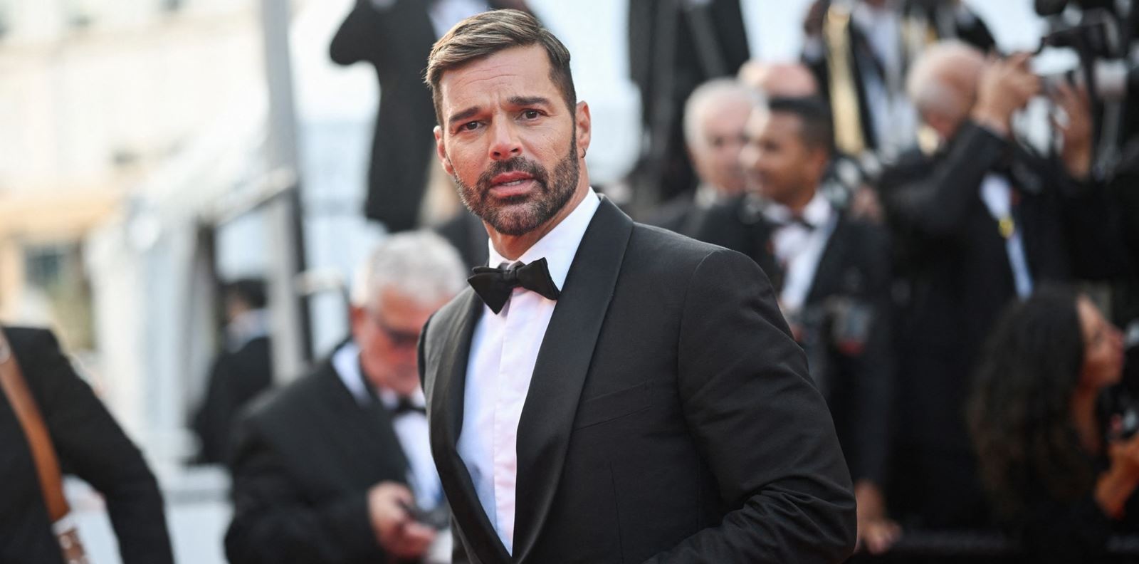 Племенникът на Рики Мартин го обвини в сексуално насилие