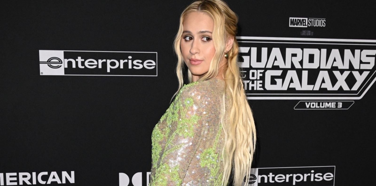 Мария Бакалова очарова с новата си визия