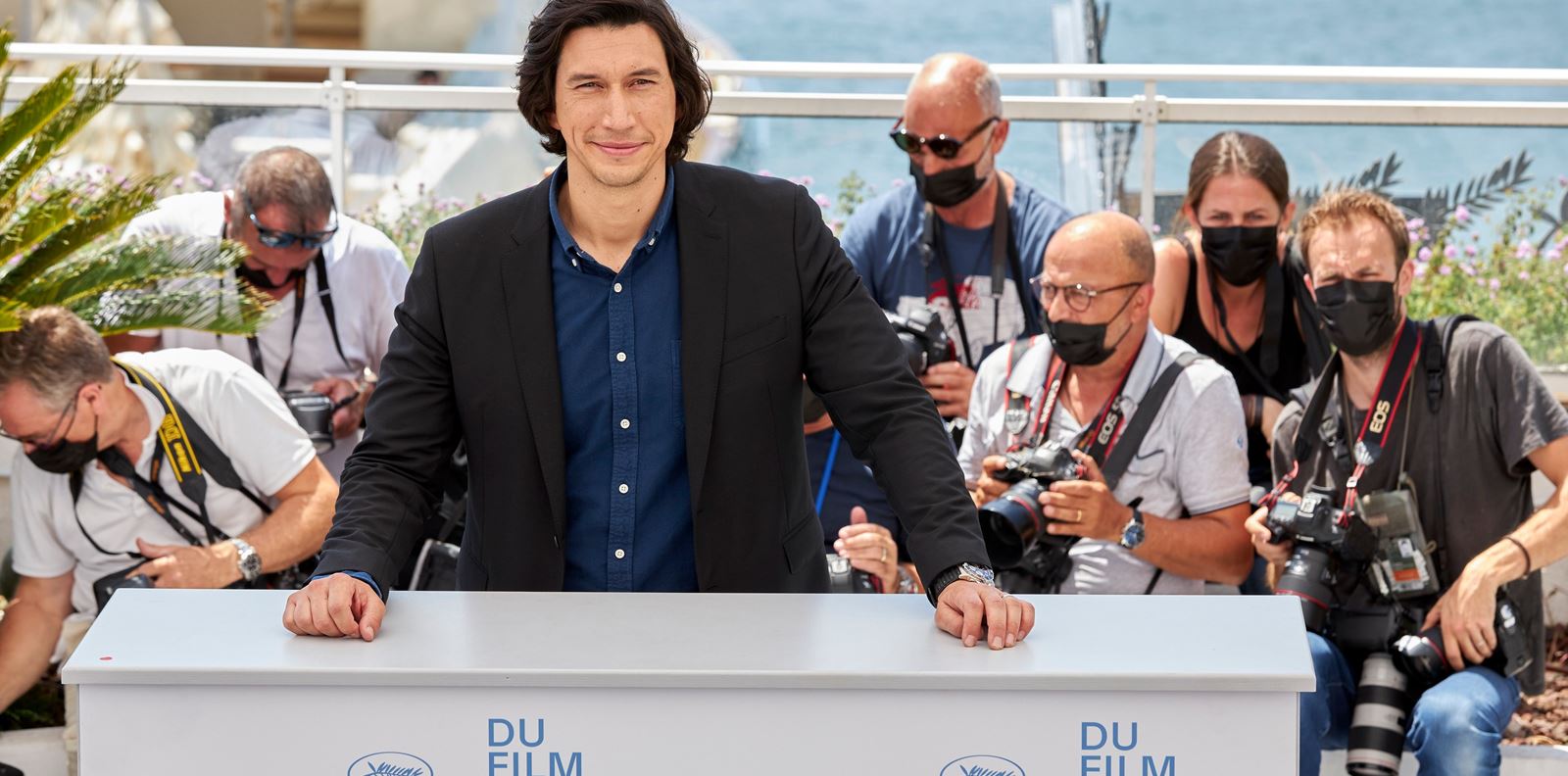 Адам Драйвър ще разкаже историята на Енцо Ферари