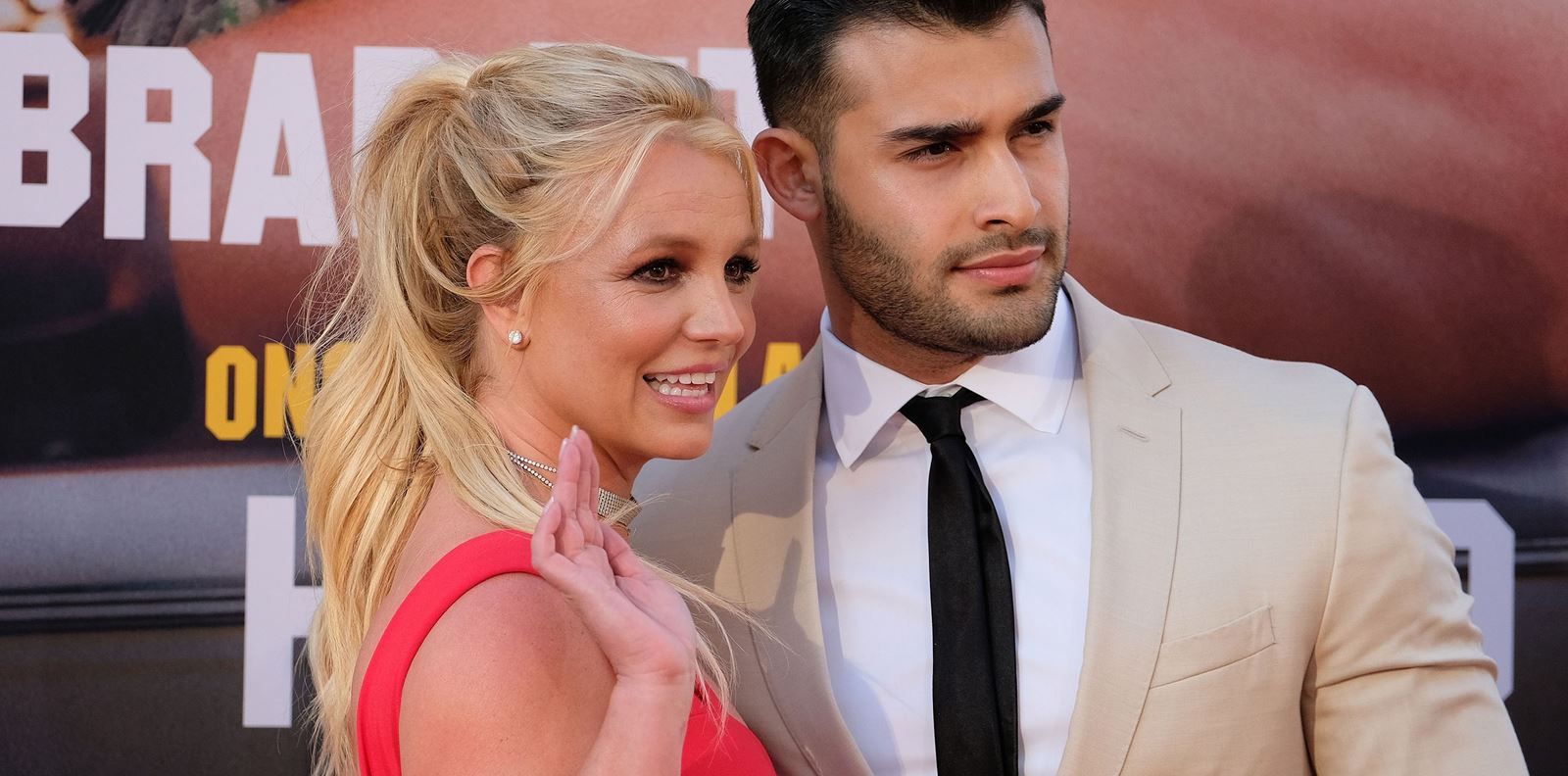 Изглежда, че Бритни Спиърс и Сам Асгари вече са съпруг и съпруга