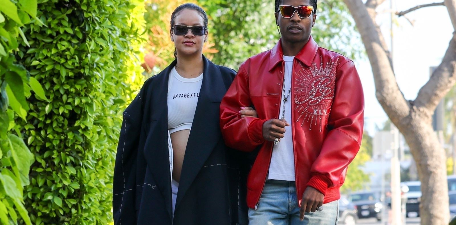 Риана с уникална торта за рождения ден на сина си