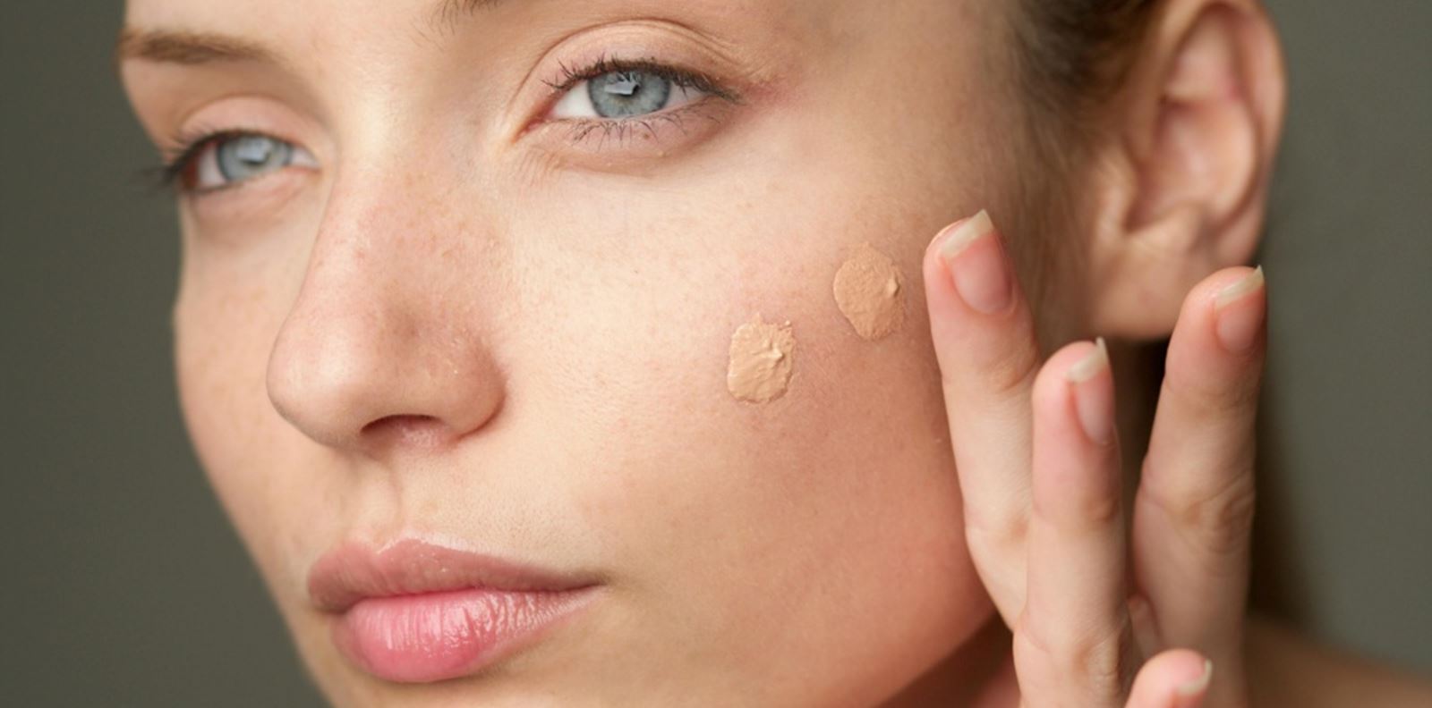 Трикът, с който ще постигнете перфектния фон дьо тен