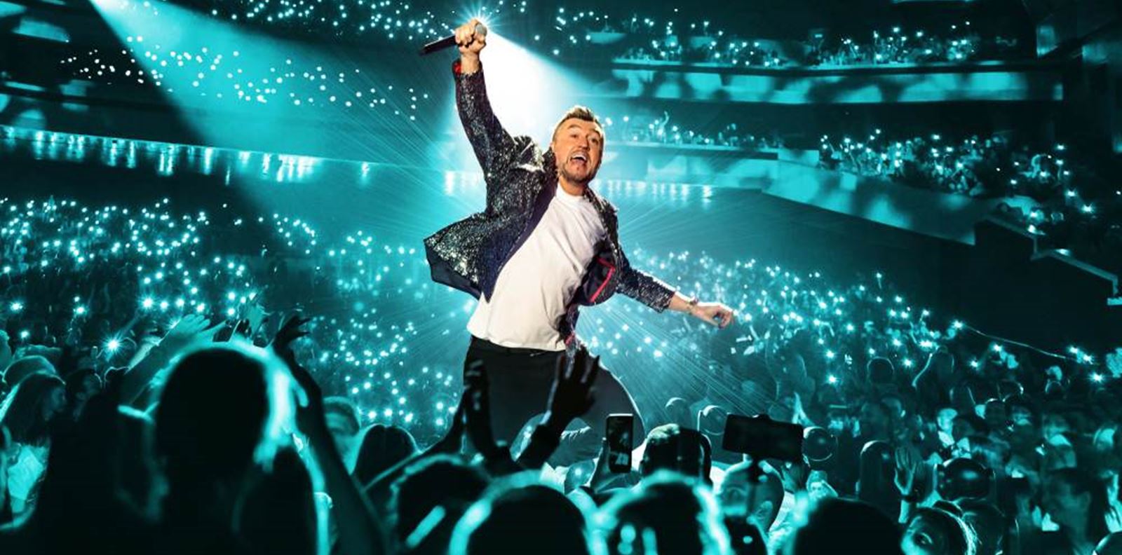 Любо Киров започва 2025 г. с ново видео и разпродадено турне