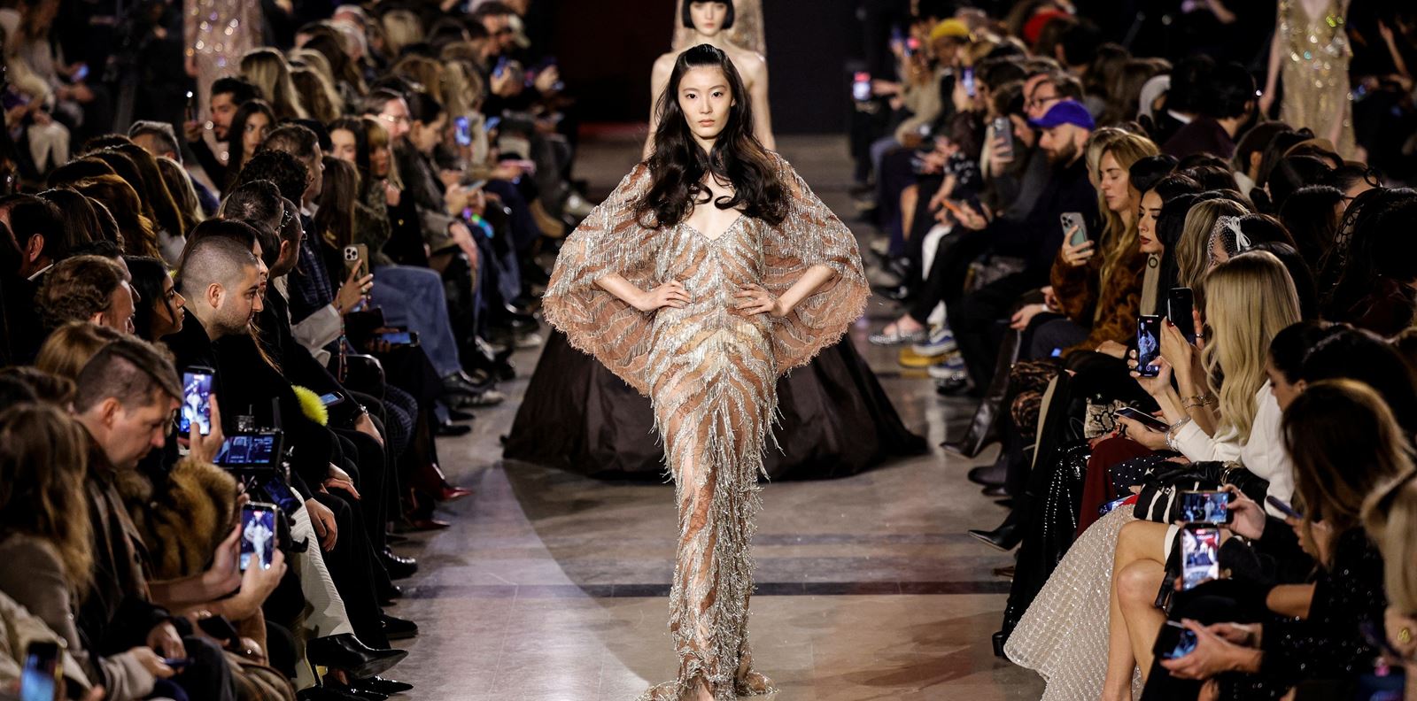 Златото се завръща с Elie Saab и новата колекция SS2026