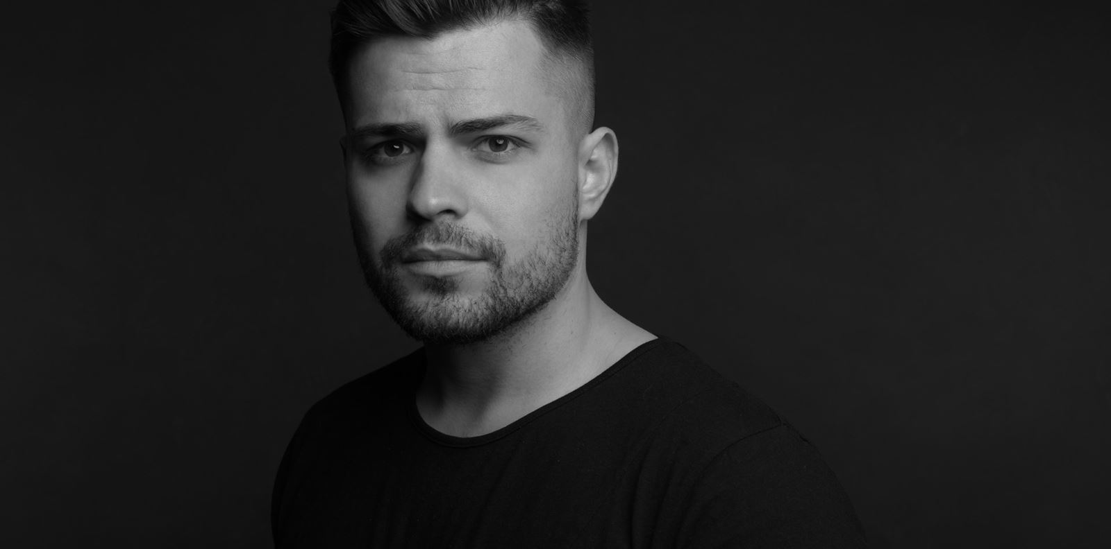 Автобиографията на Арнолд Шварценегер излиза на български с гласа на Антоан Петров - Анди