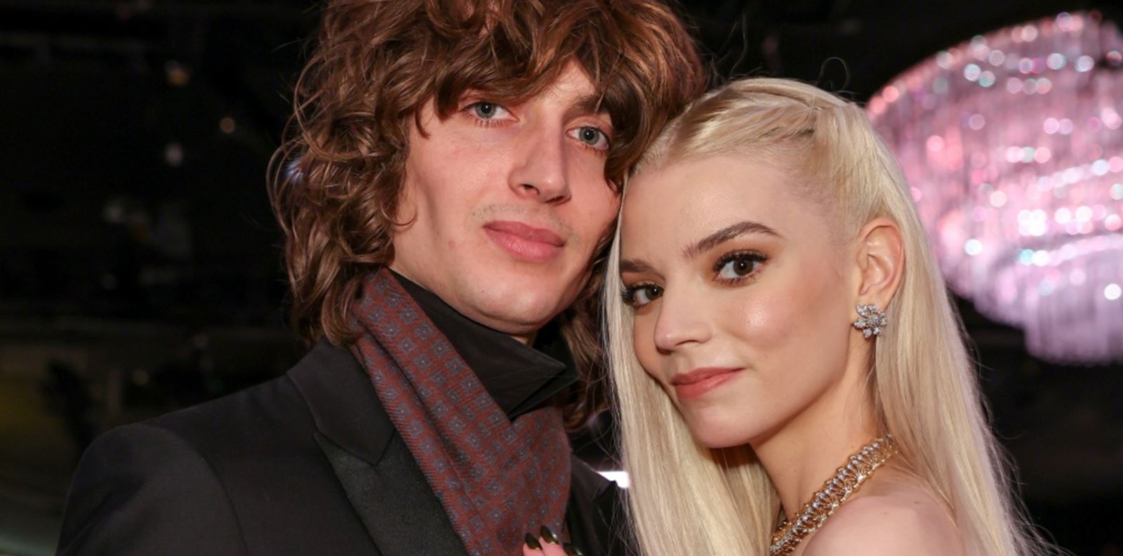 Аня Тейлър-Джой се омъжи на бляскава церемония в Италия