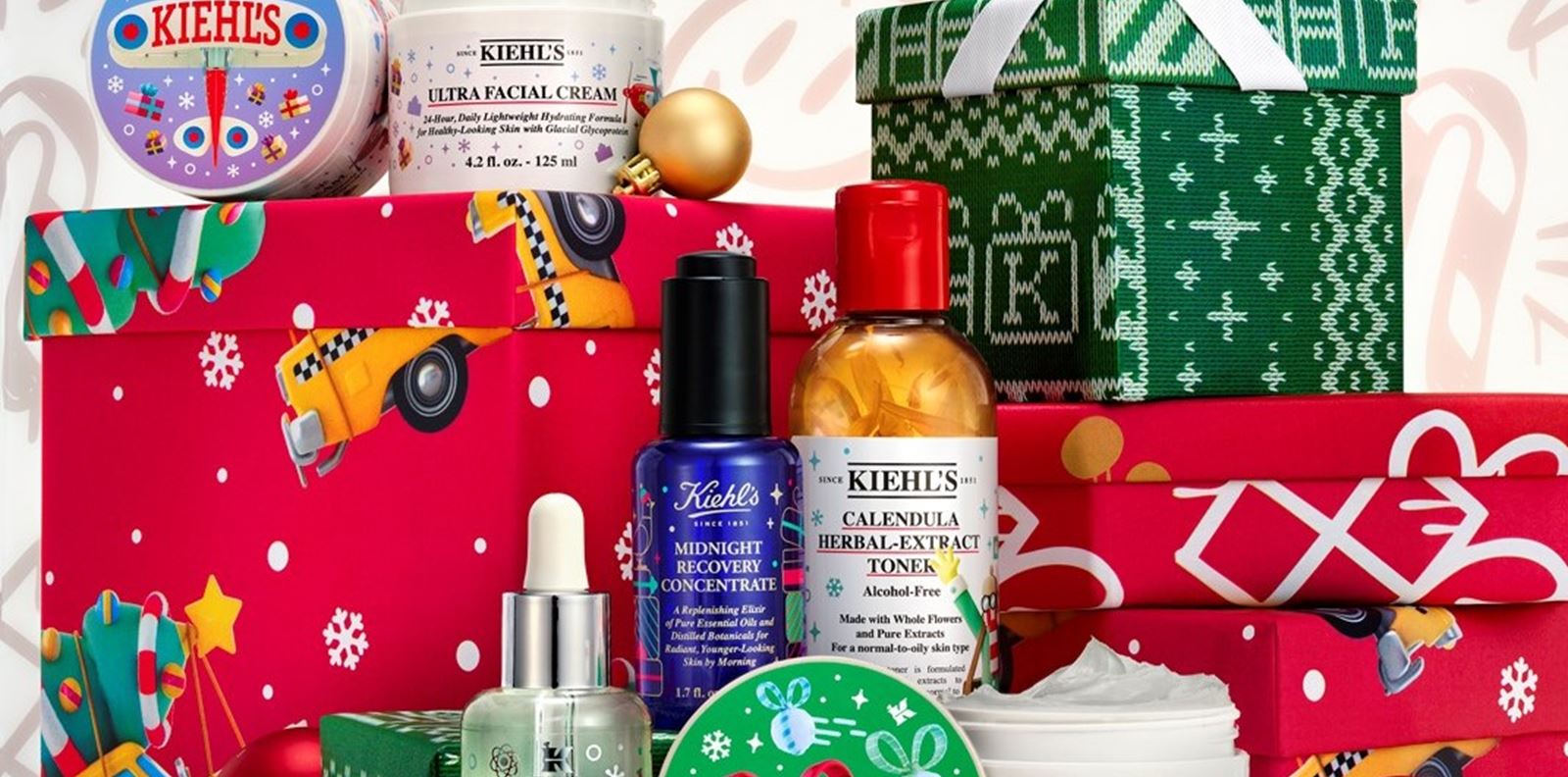 Любимите skincare продукти греят в празнични 3D тоалети