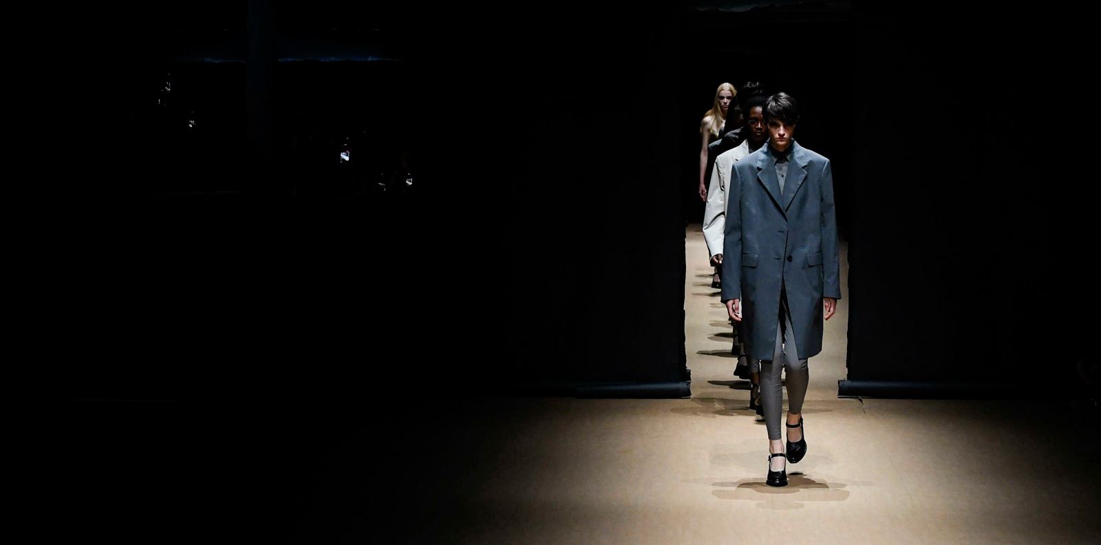 Така изглежда тъмната страна на Prada