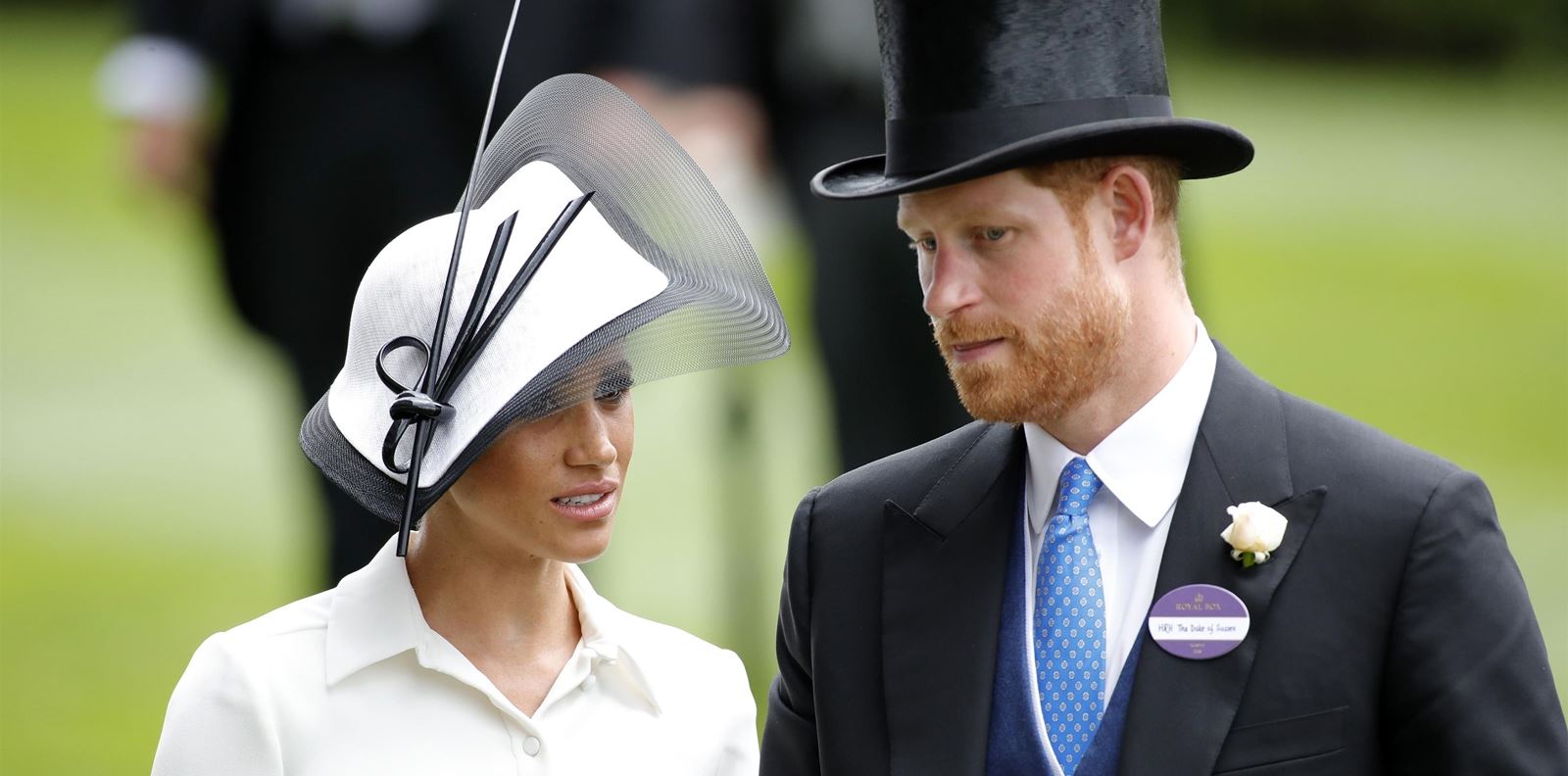 Брачният сертификат на Хари &amp; Меган: няма такава сватба!