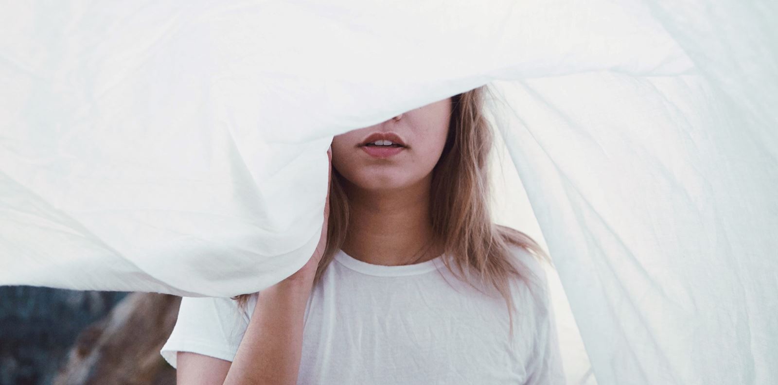 Кожата на тялото става още по-суха и раздразнена