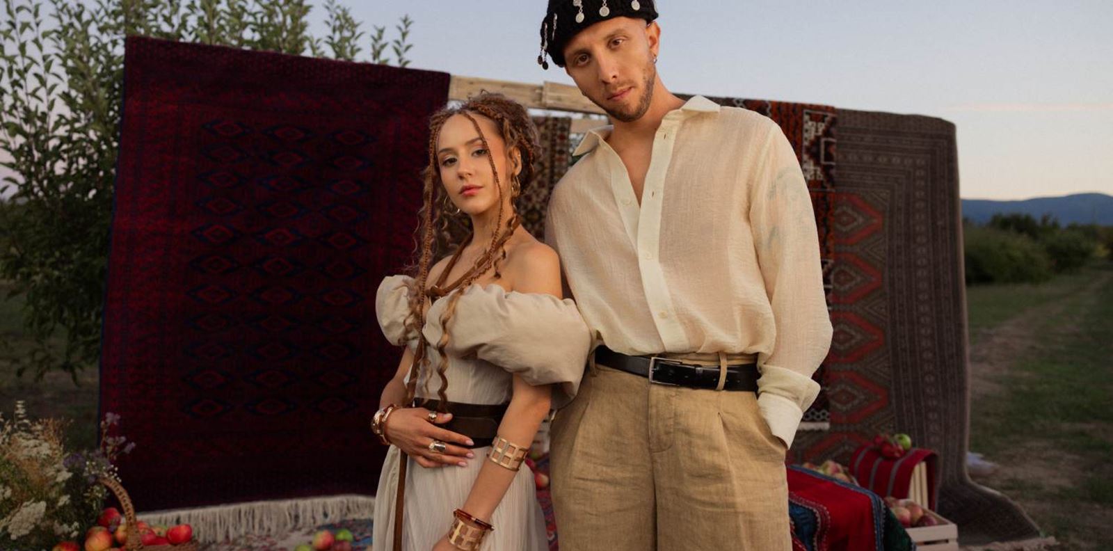 Mona и Роби обединяват гласовете си за първи път в &quot;Мале&quot;