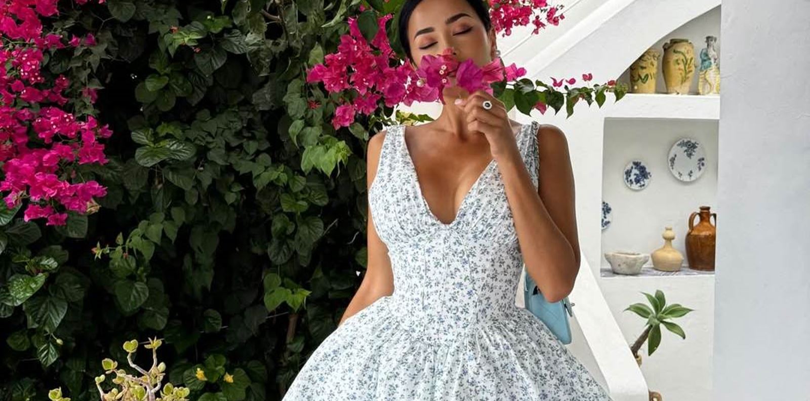 В главната роля: Нейно величество роклята