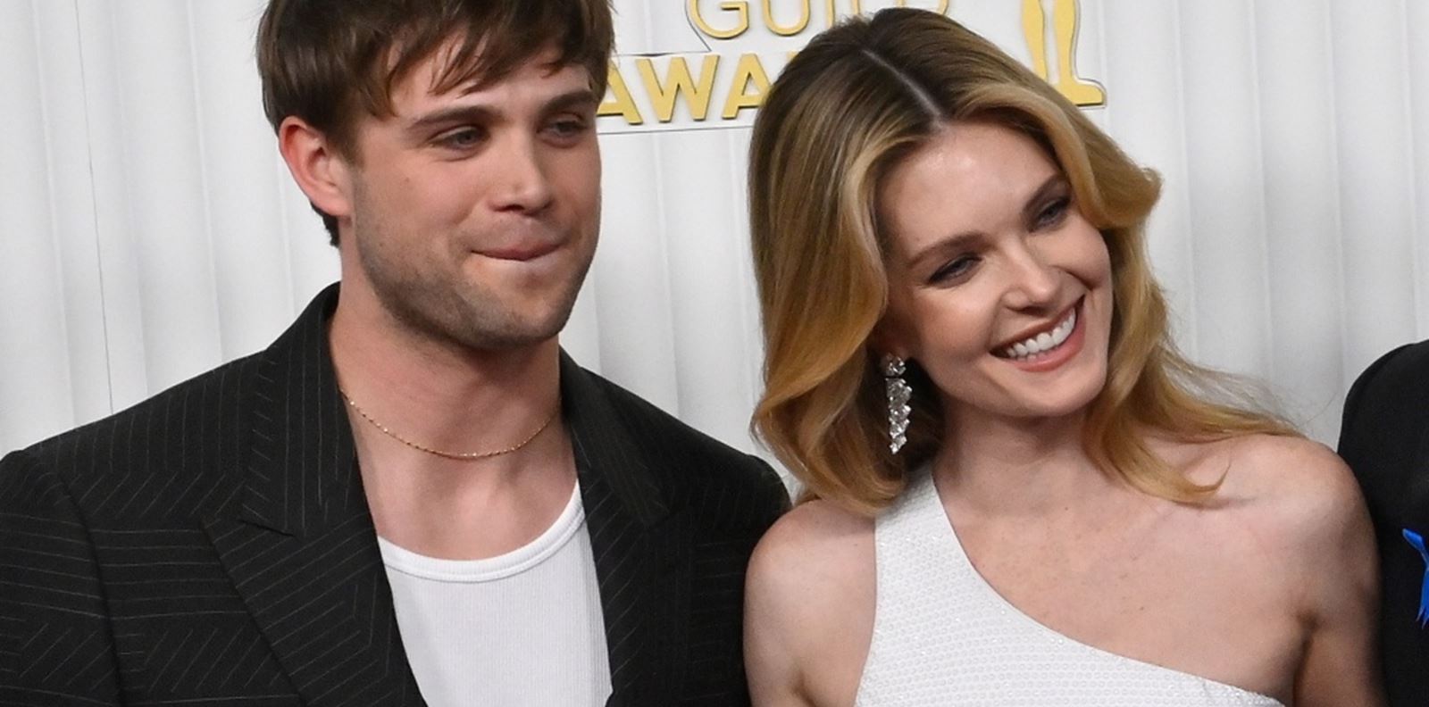 Меган Фейхи и Лео Уудал от &quot;Белият лотос&quot; разкриха любовта си