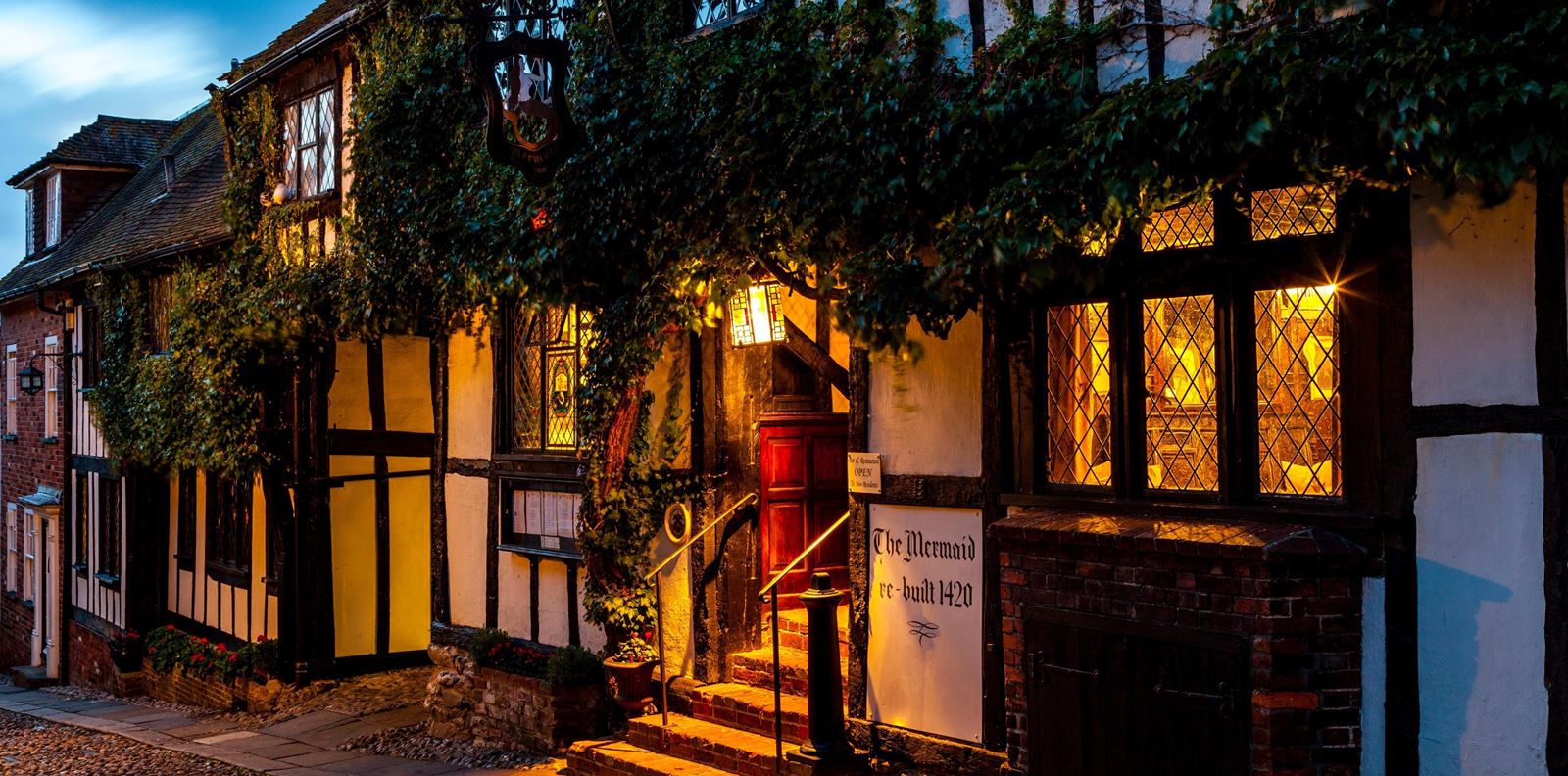 Това са &quot;най-добрите&quot; обладани хотели в цяла Европа