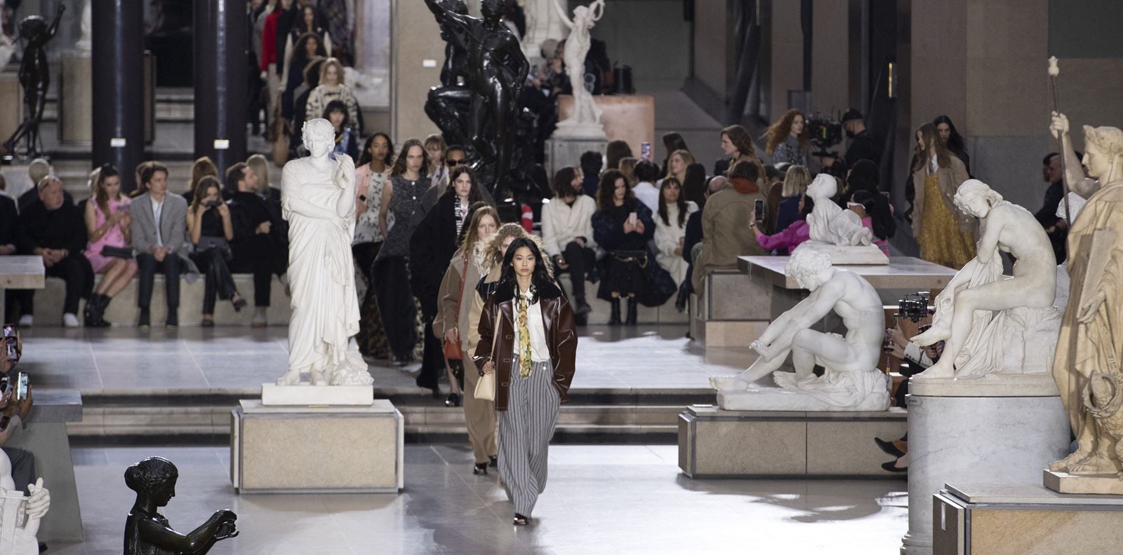 Младостта и свободата продължават да вдъхновяват Louis Vuitton