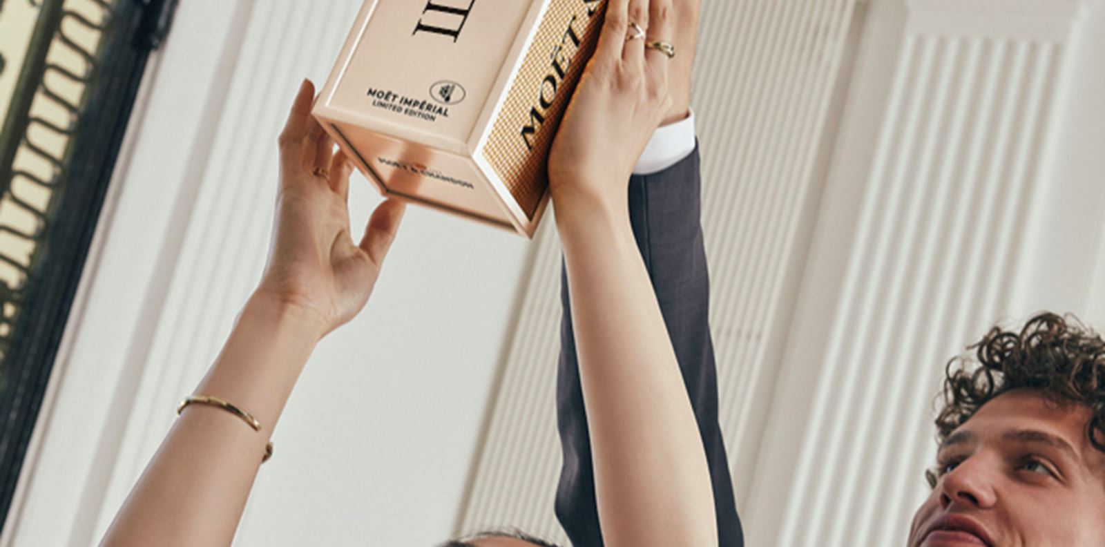 И, моля, не забравяйте балончетата