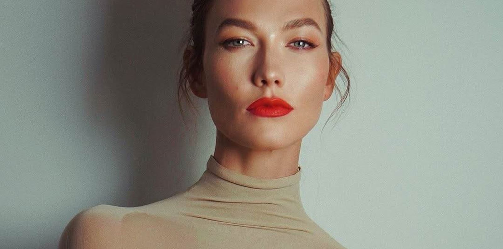 Карли Клос ще става майка за трети път