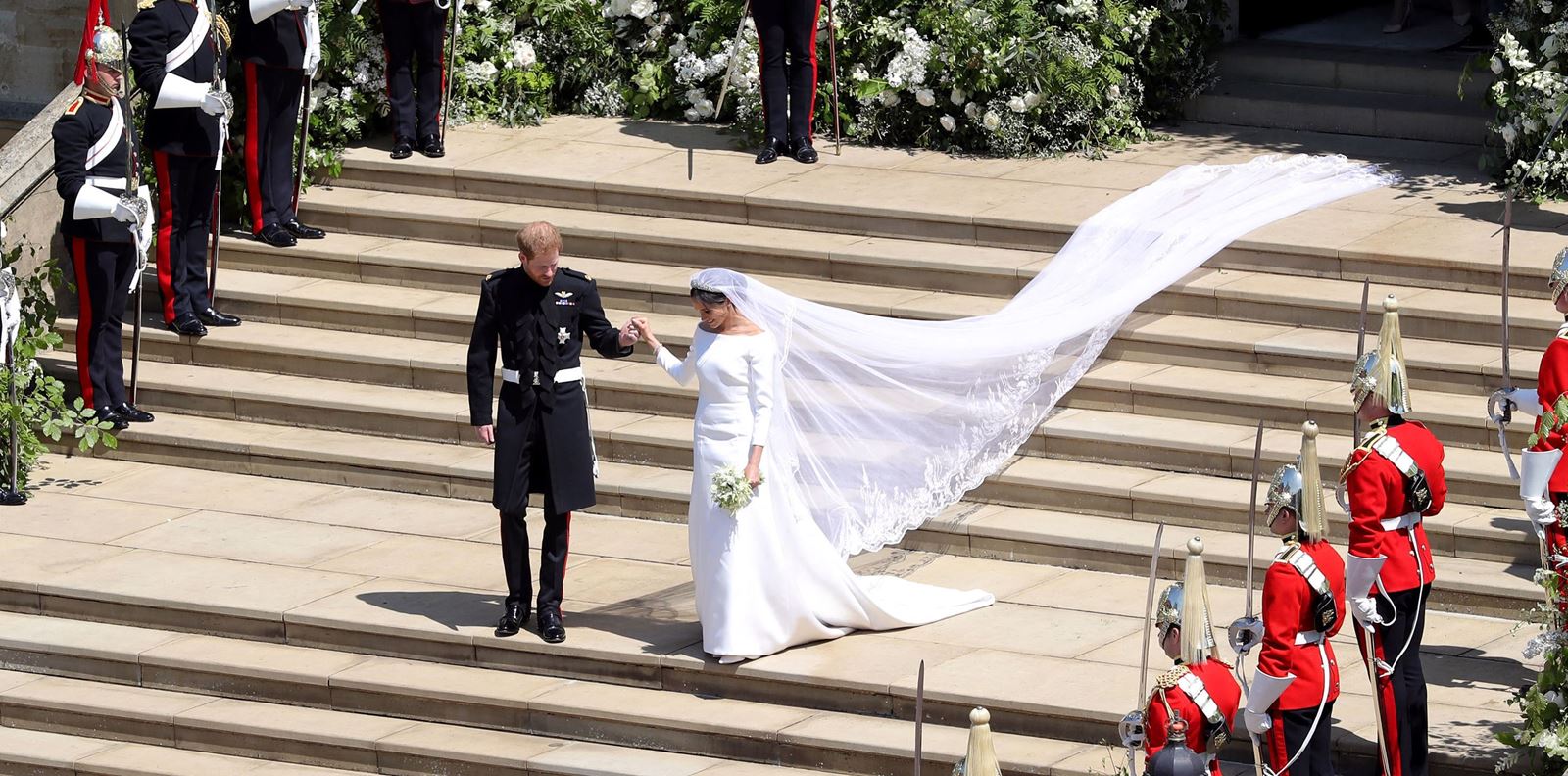 Най-скъпите сватбени торти на звездите