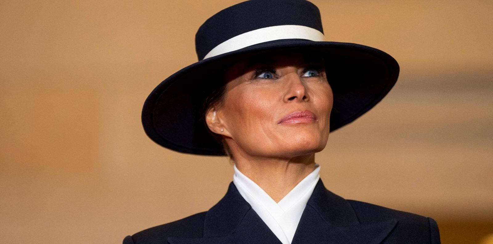 Мелания Тръмп и шапката, за които всички говорят