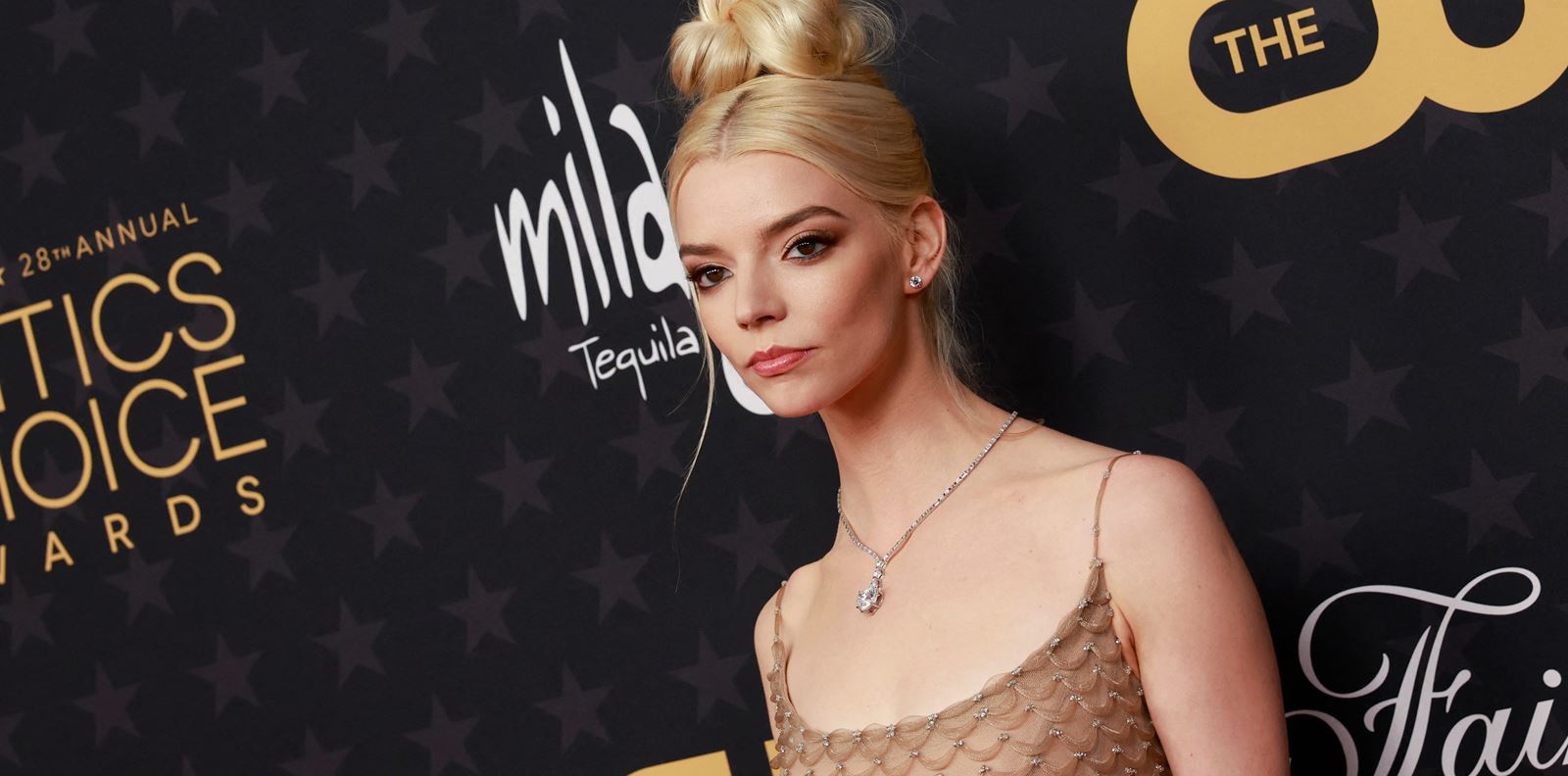 Всички звездни визии от Critics Choice Awards