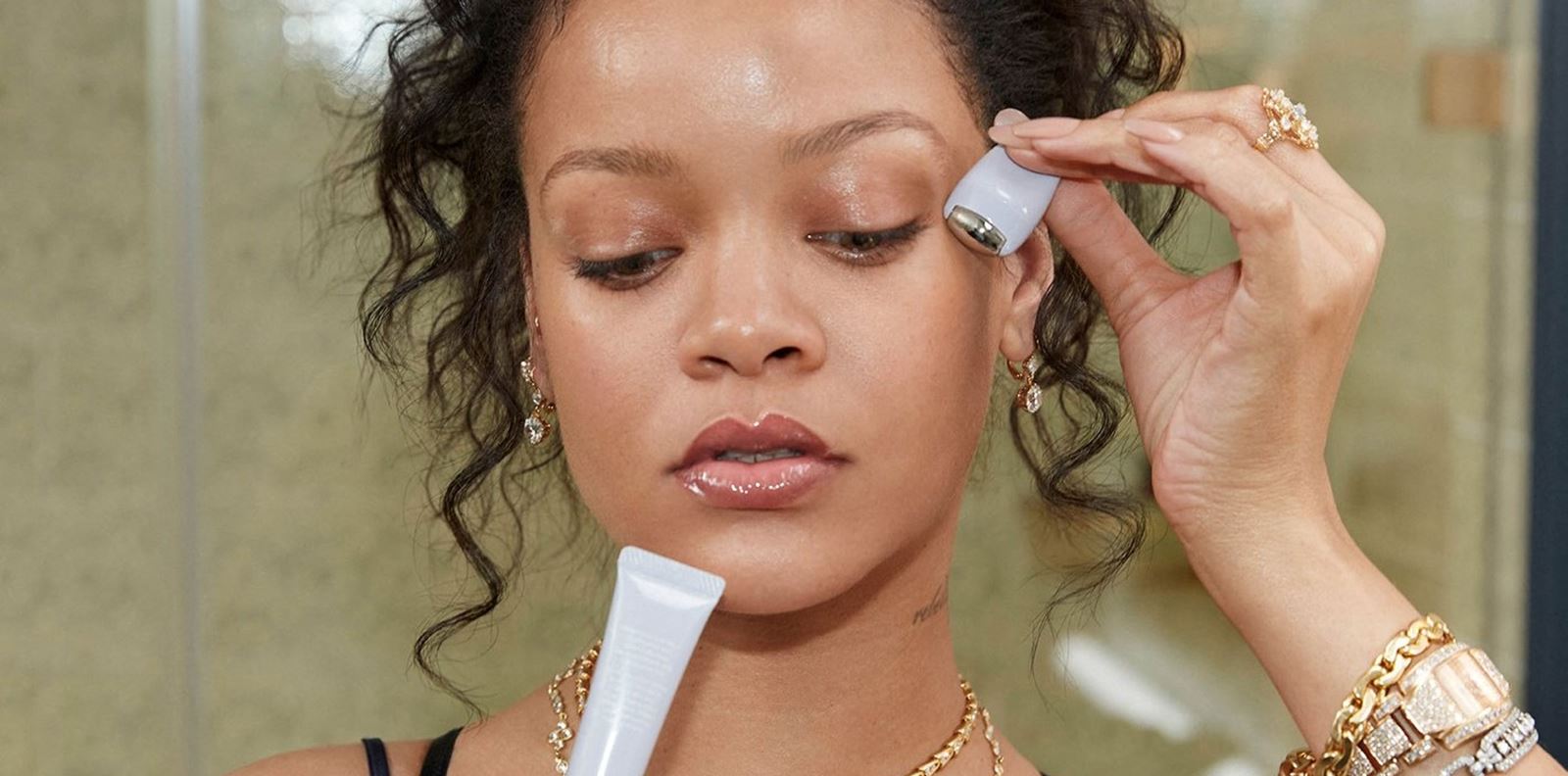 Запазете грима си в горещините с тези 8 достъпни продукта