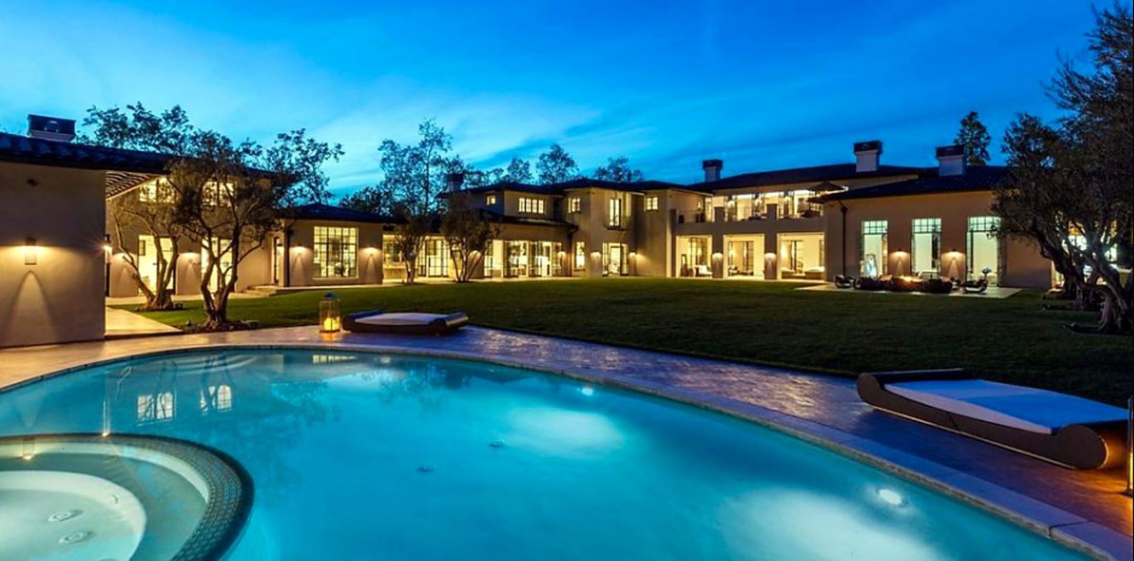 Джей Ло и Бен Афлек разгледаха ТОВА имение за $65 милиона