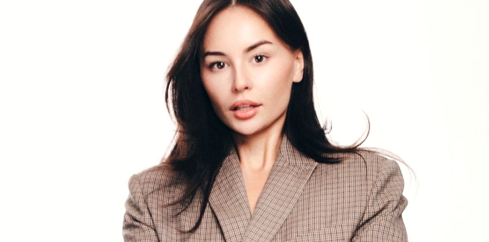 Viktoria Ponomarev Under the Spotlight