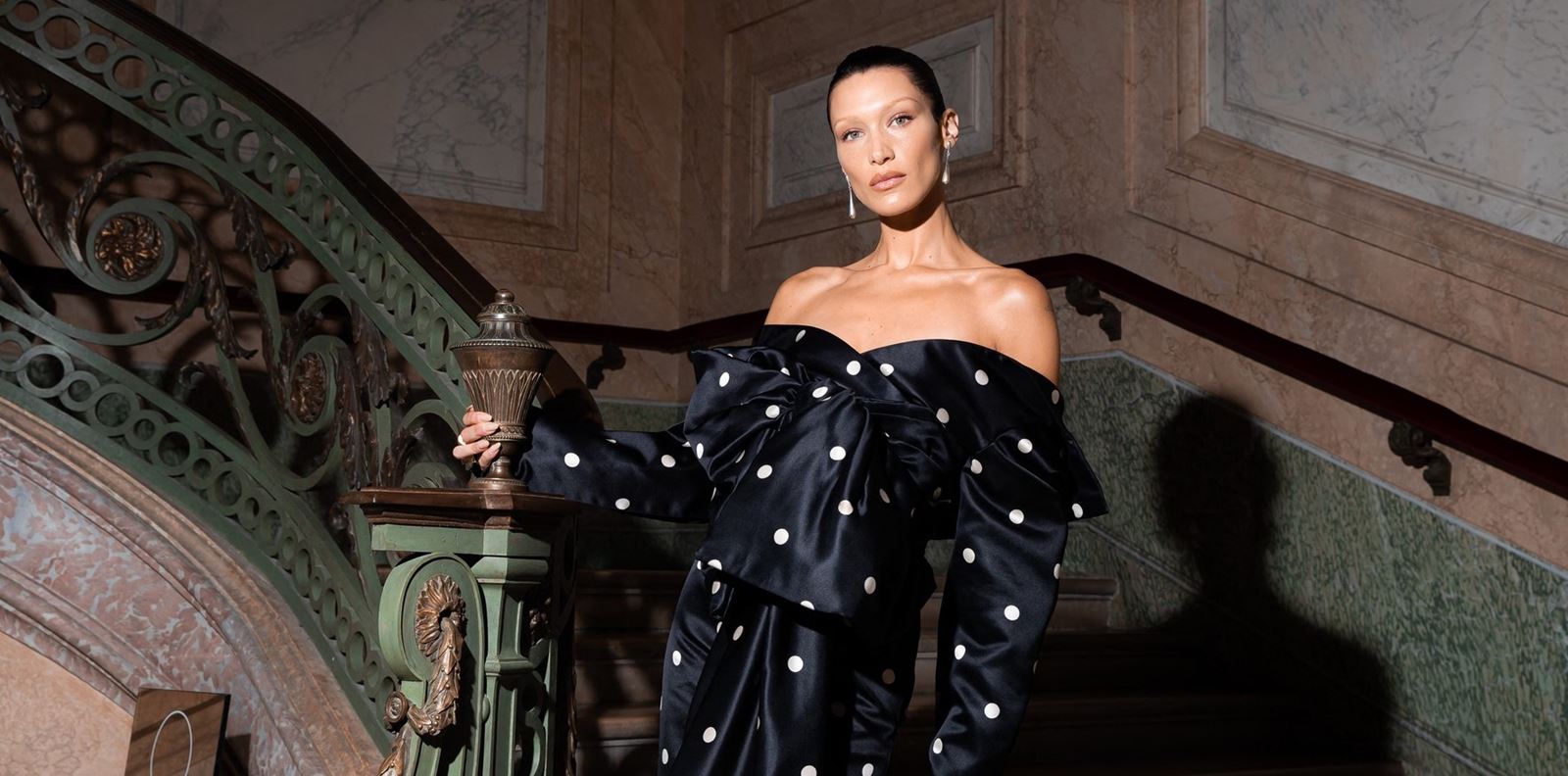 Бела Хадид тъгува по мюсюлманските си корени