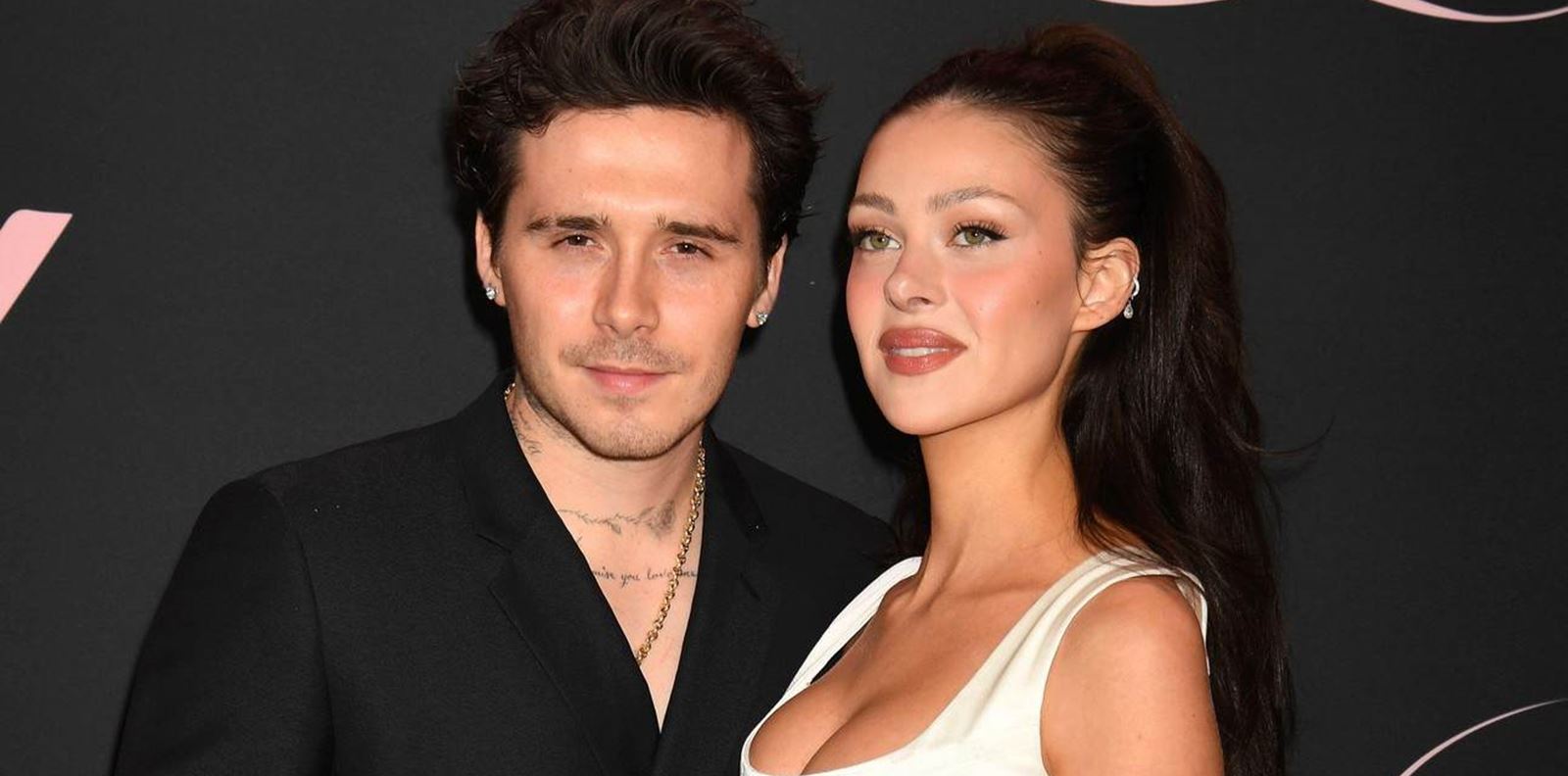 Бруклин Бекъм и Никола Пелц Бекъм подновиха брачните си обети