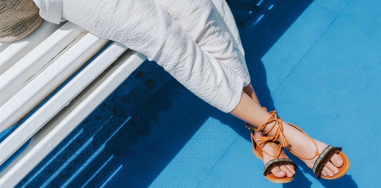 Това са най-стилните чехли на лято 2022