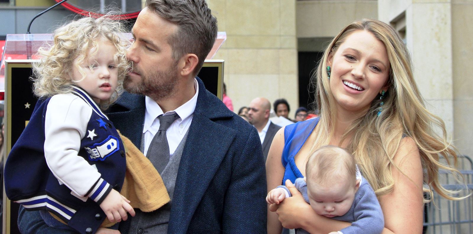 Райън Рейнолдс обича да е &quot;баща на момичета&quot;