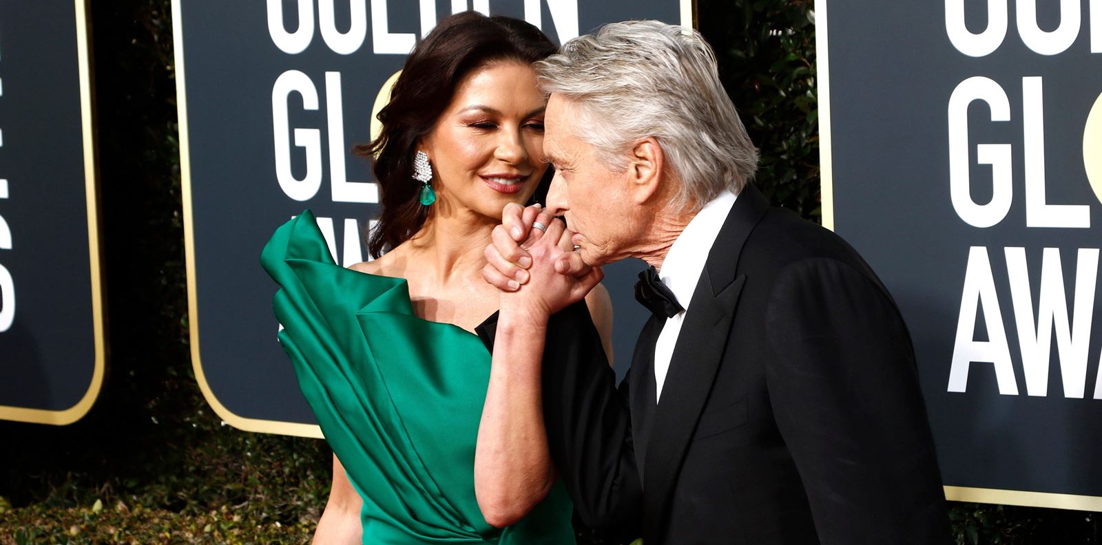 Катрин Зита-Джоунс и Майкъл Дъглас отпразнуваха 20 години любов