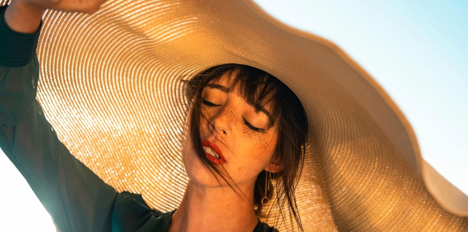 6 експертни съвета за здрава и сияйна кожа през топлите месеци