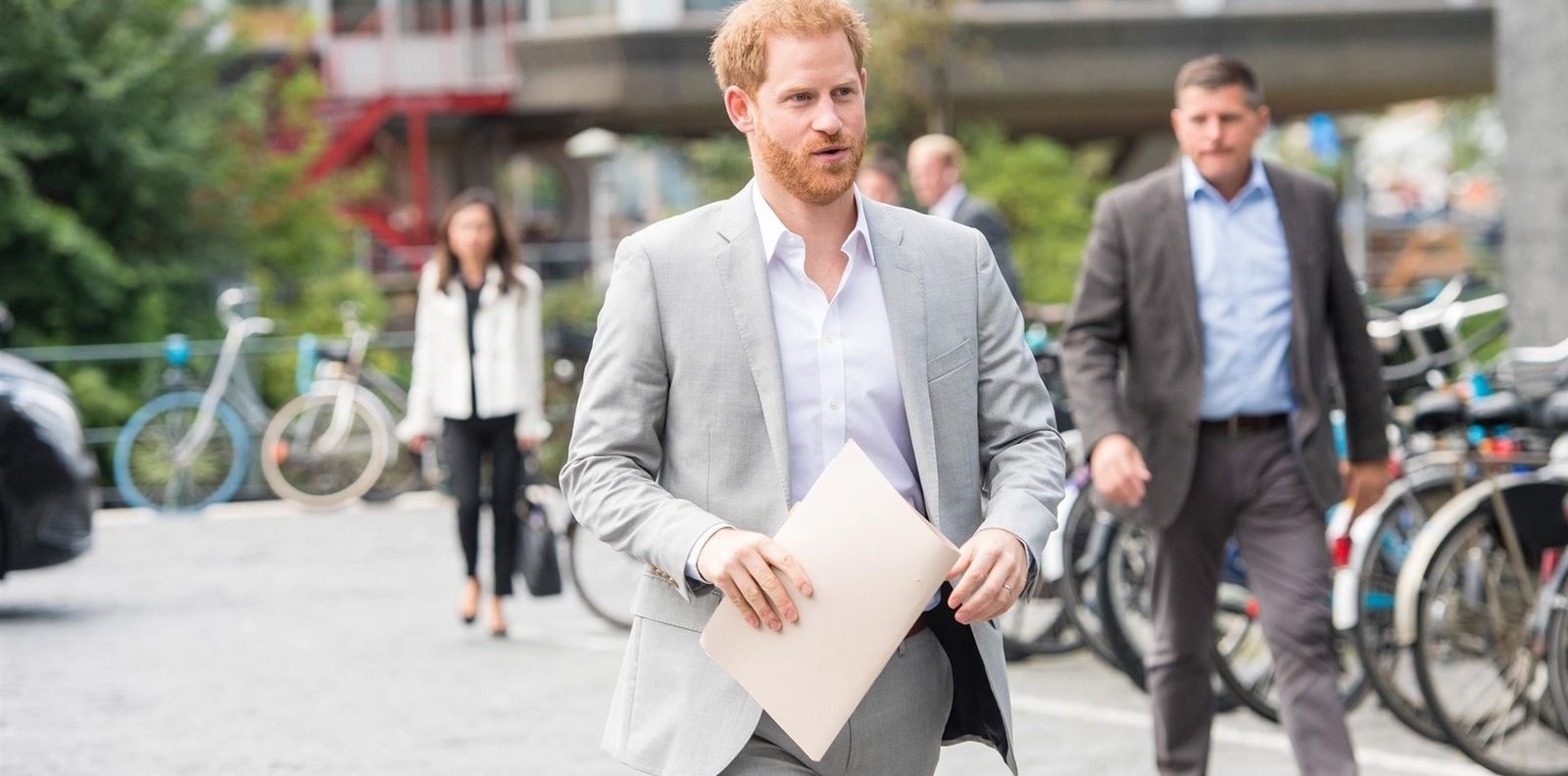 Всички скандални разкрития от мемоара на принц Хари