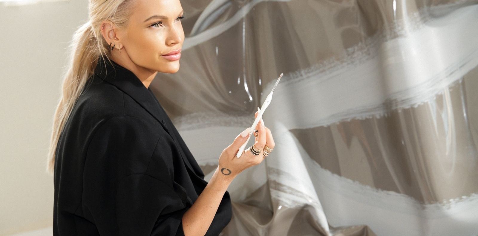 &quot;Ensemble: A Circle of Creators&quot; – когато изкуството създава общност