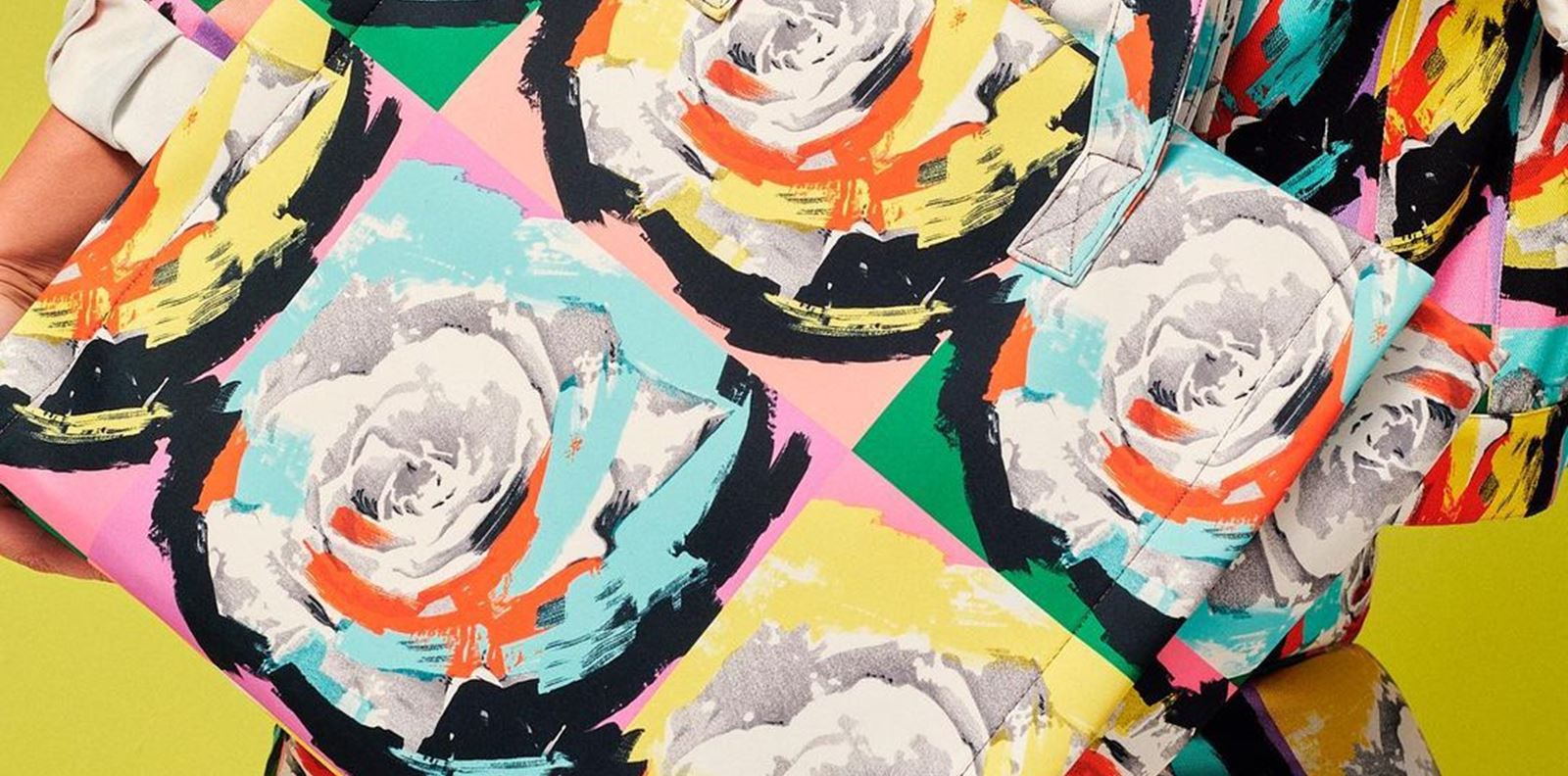 Потапяме се в италианското лято на Marina Rinaldi