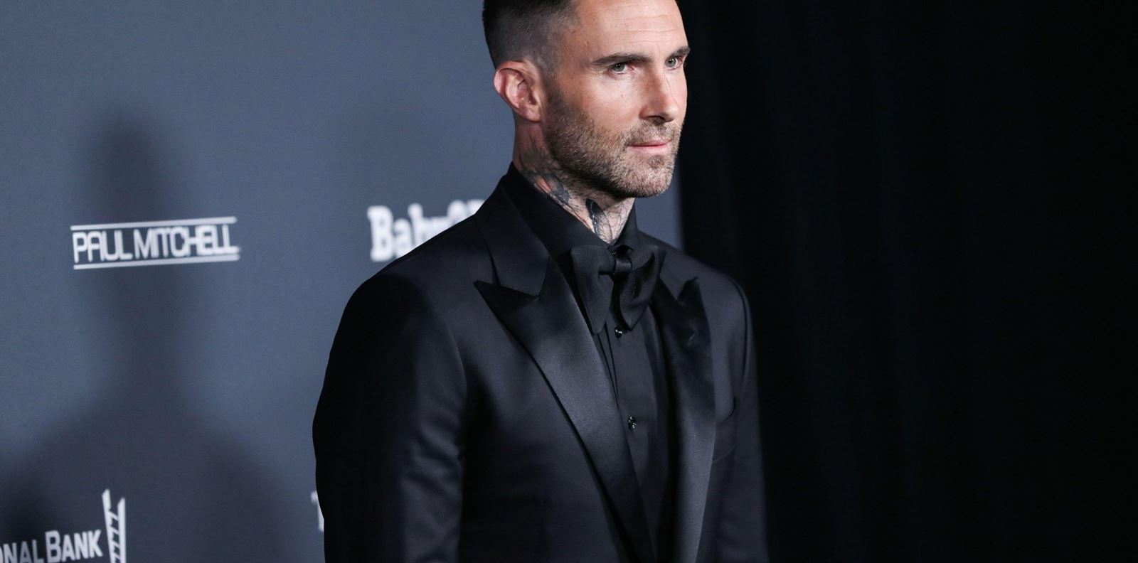 Какво точно се случва със скандала около Адам Лавин?