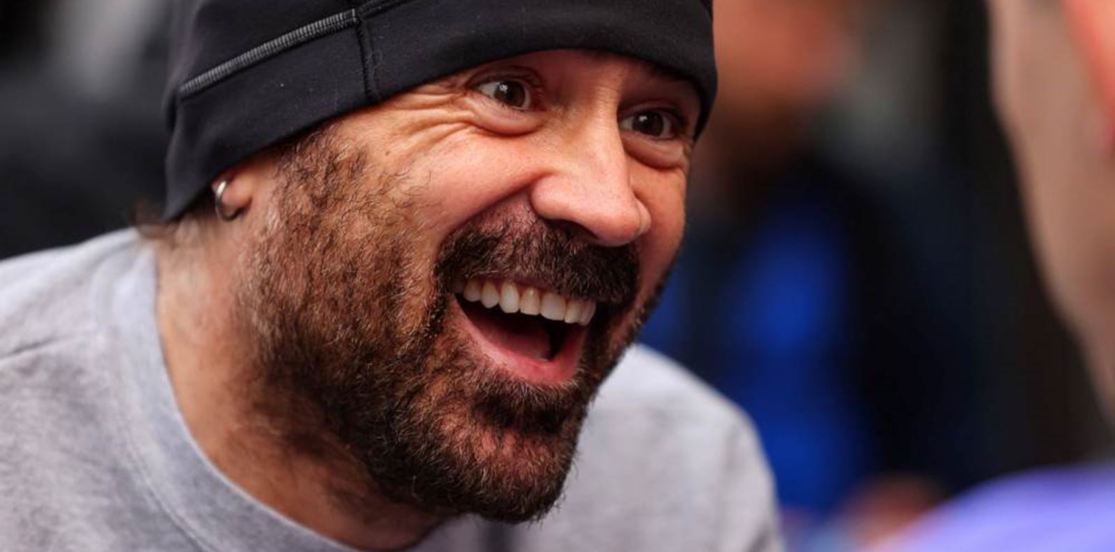 Колин Фарел пробяга маратон, докато бута приятелка в инвалидна количка